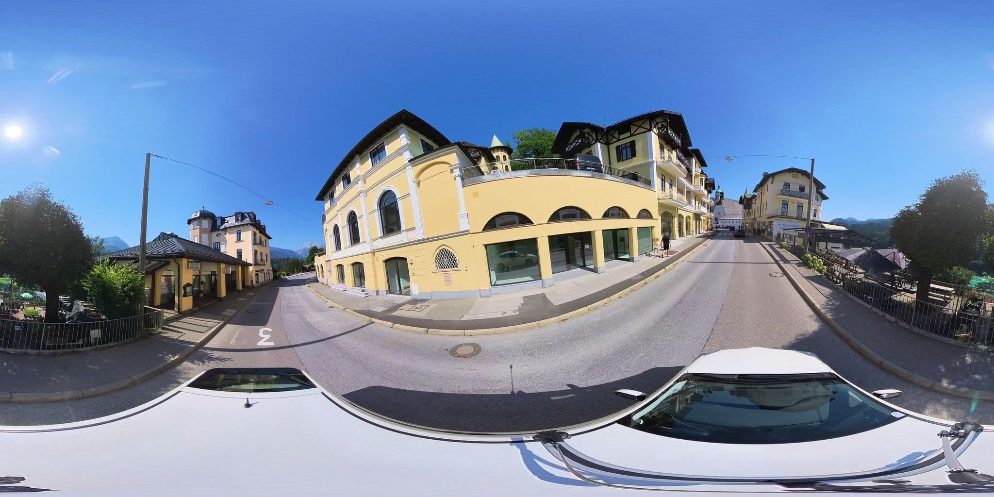 Street view near Hotel Wittelsbach, Berchtesgaden — © osmplus_org (CC BY-SA · Mapillary)