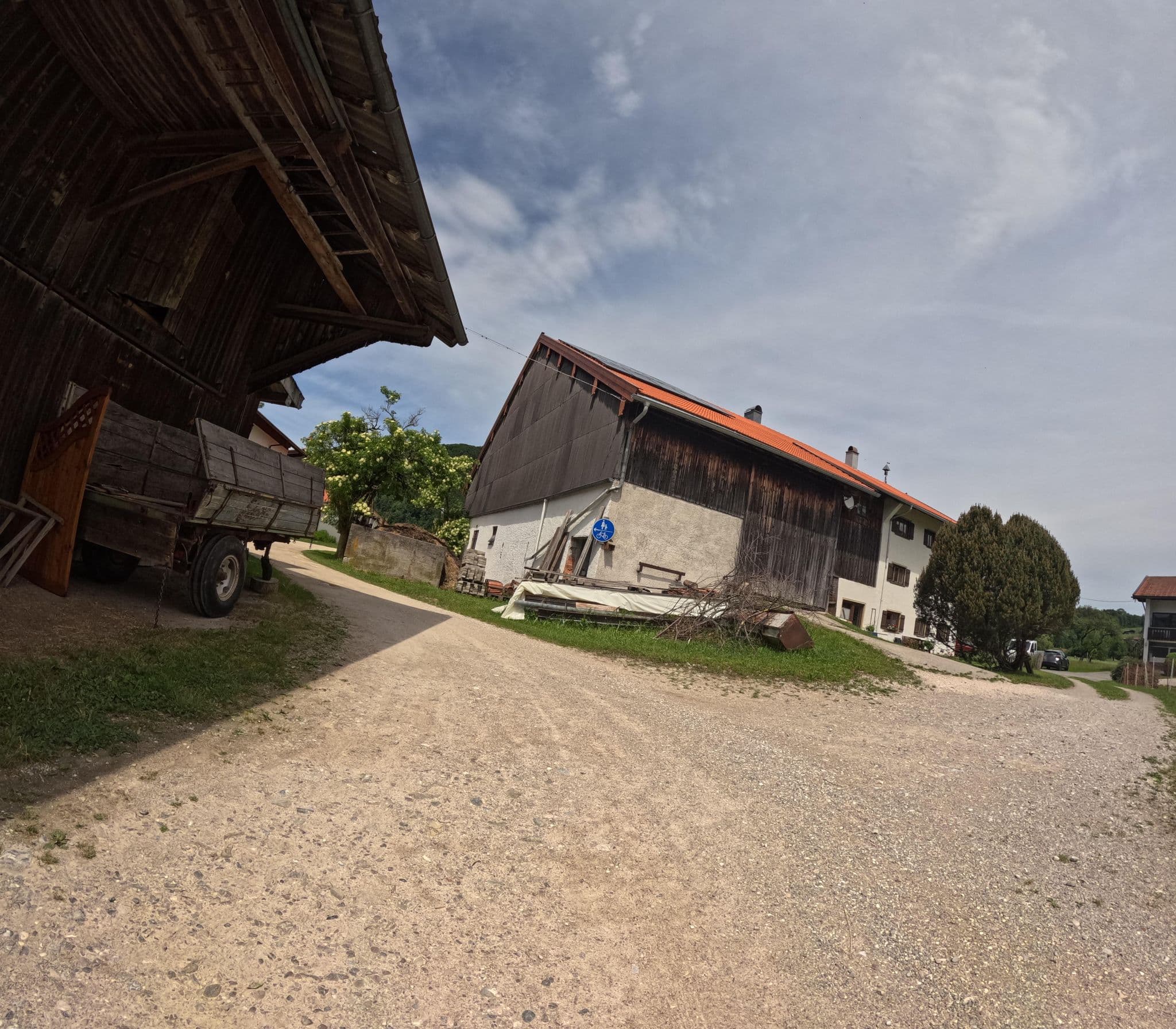 Street view near Landhaus Heinrich, Ruhpolding — © natebus (CC BY-SA · Mapillary)