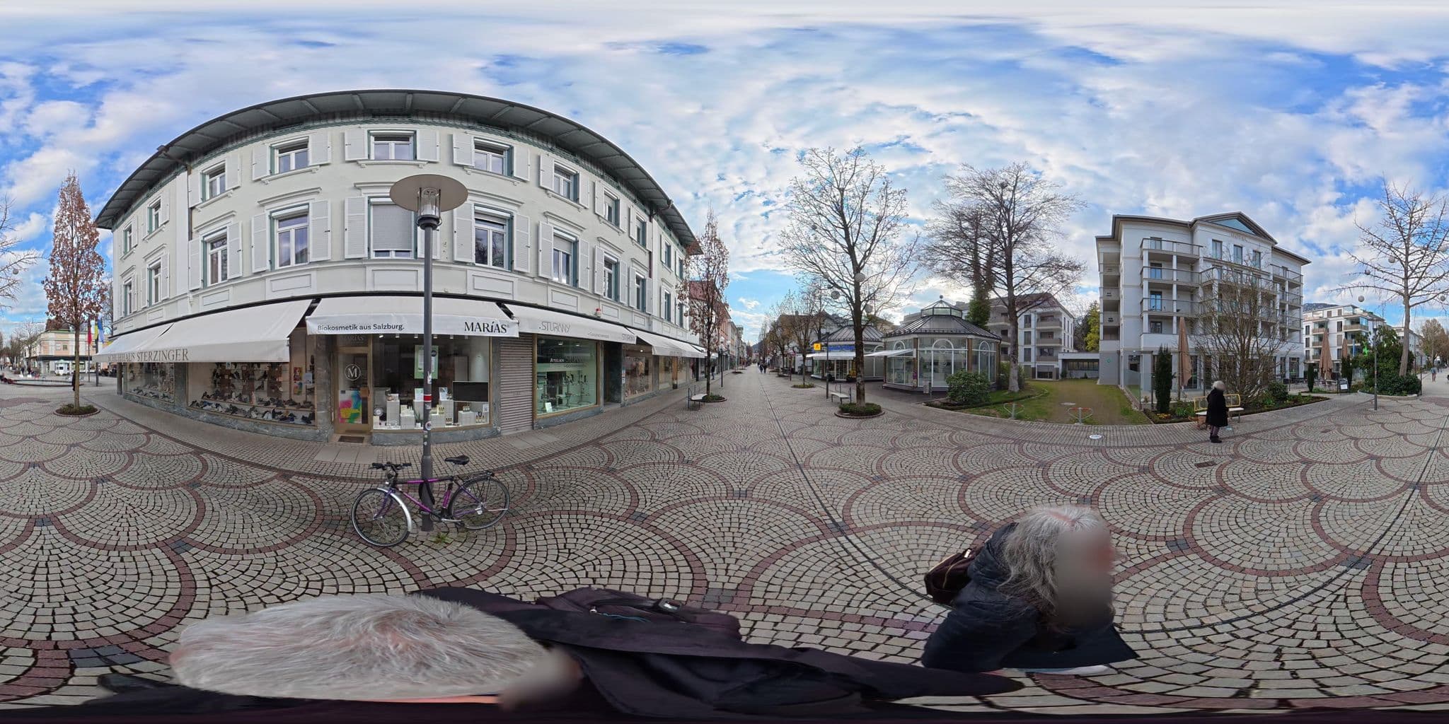Street view near Parkhotel Luisenbad, Bad Reichenhall — © osmplus_org (CC BY-SA · Mapillary)