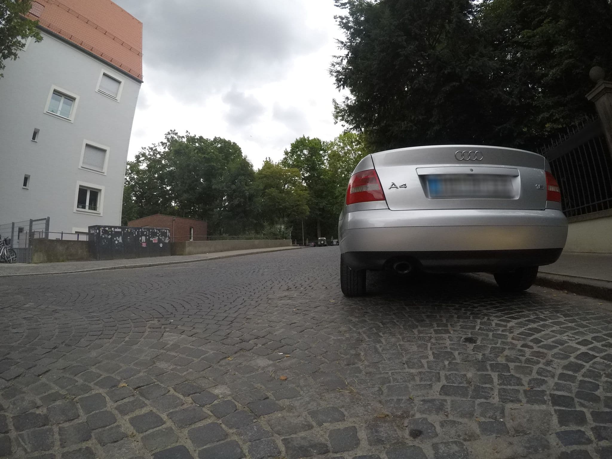 Street view near Stadtturm Regensburg, Regensburg — © slabby (CC BY-SA · Mapillary)