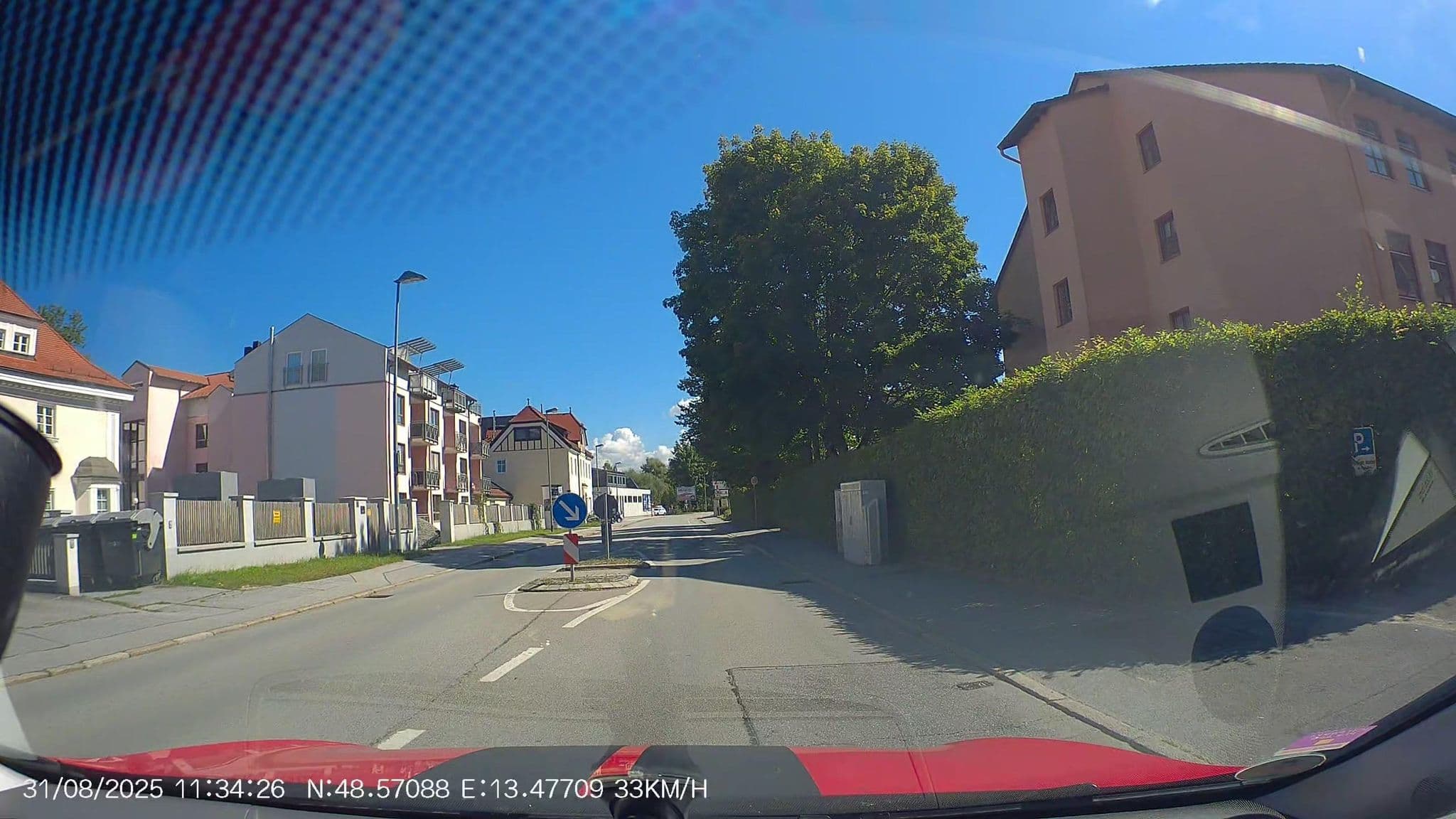 Street view near Passau Tourist Hotel, Passau — © AR88 (CC BY-SA · Mapillary)