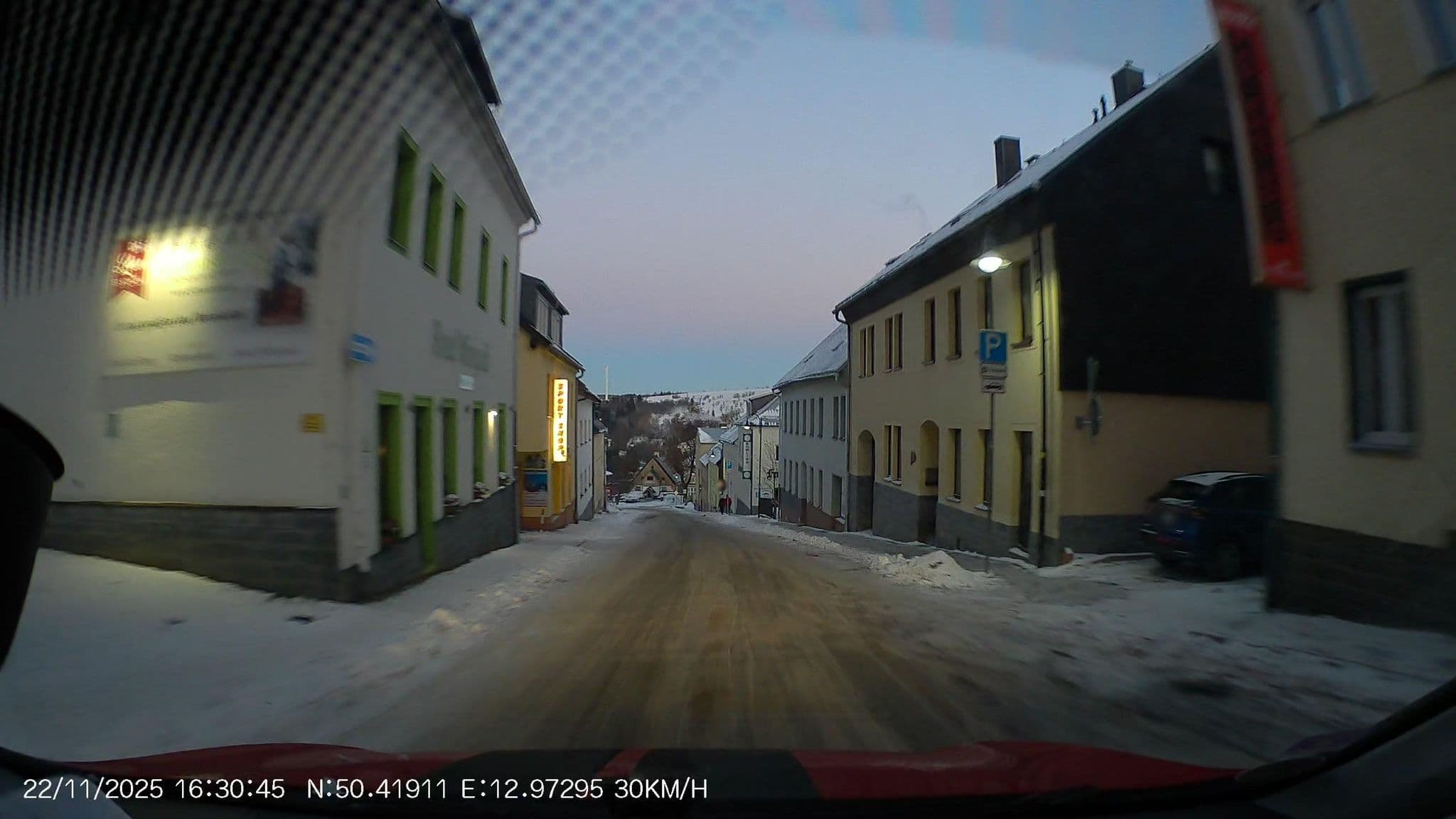 Street view near CHP Hotelbetriebsgesellschaft, Kurort Oberwiesenthal — © AR88 (CC BY-SA · Mapillary)