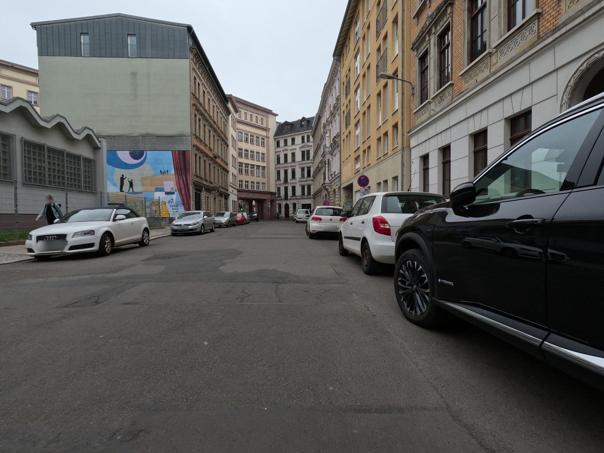 Street view near Apartment an der Uni mit Tiefgarage und Loggia, Leipzig — © kopra (CC BY-SA · Mapillary)