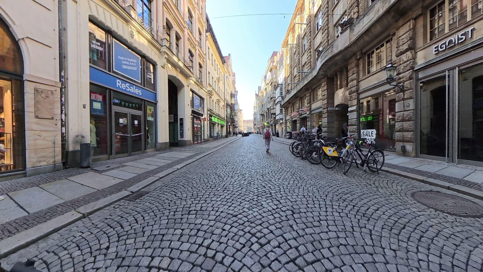 Street view near elaya hotel, Leipzig — © AR88 (CC BY-SA · Mapillary)