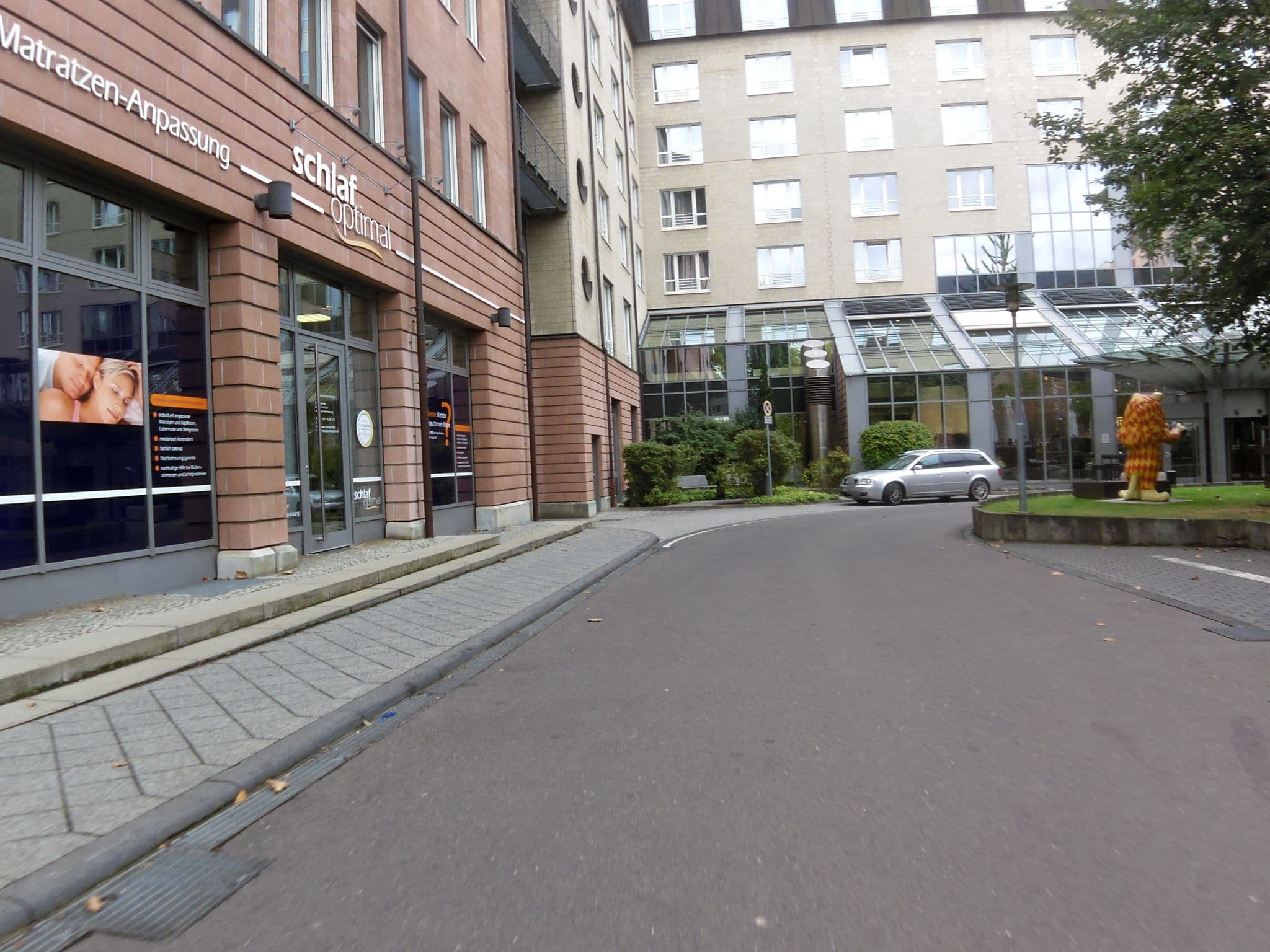 Street view near pentahotel, Leipzig — © zoegglmeyr (CC BY-SA · Mapillary)