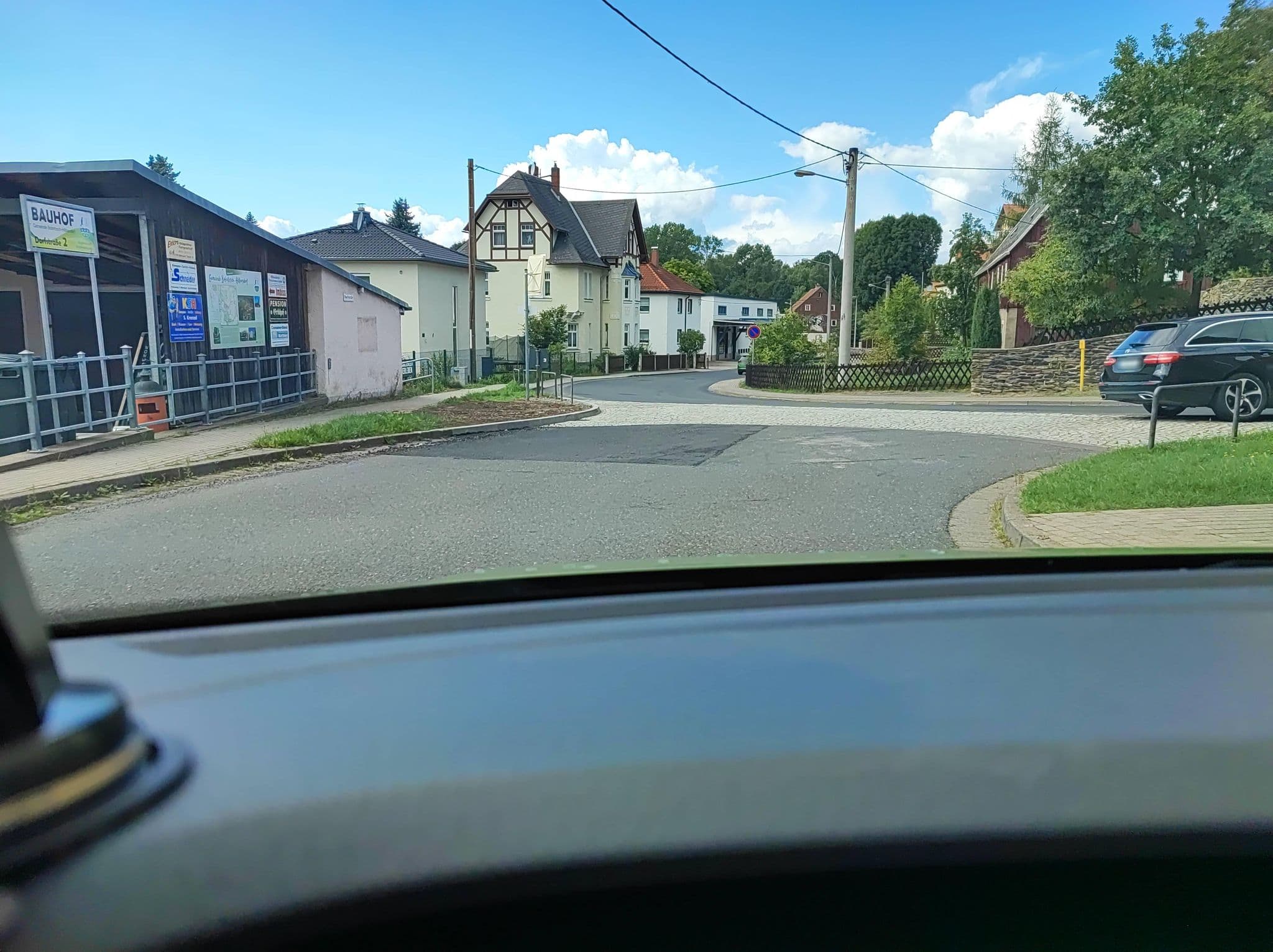 Street view near Zwillings Hotel & Restaurant, Freiberg — © DietAugustin (CC BY-SA · Mapillary)