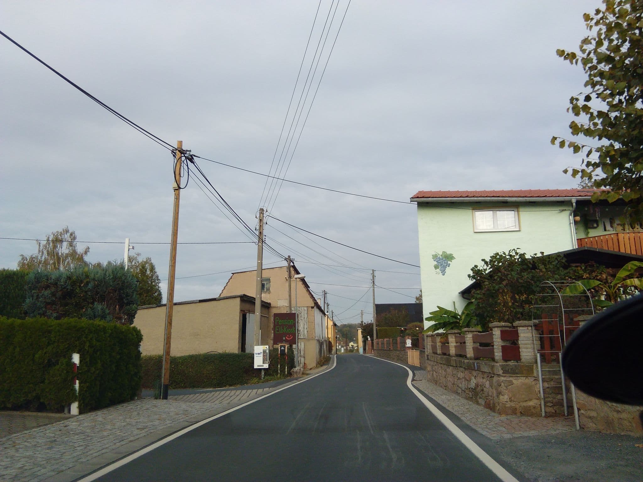 Street view near Pension Elbkiosk, Meissen — © hotzi57 (CC BY-SA · Mapillary)