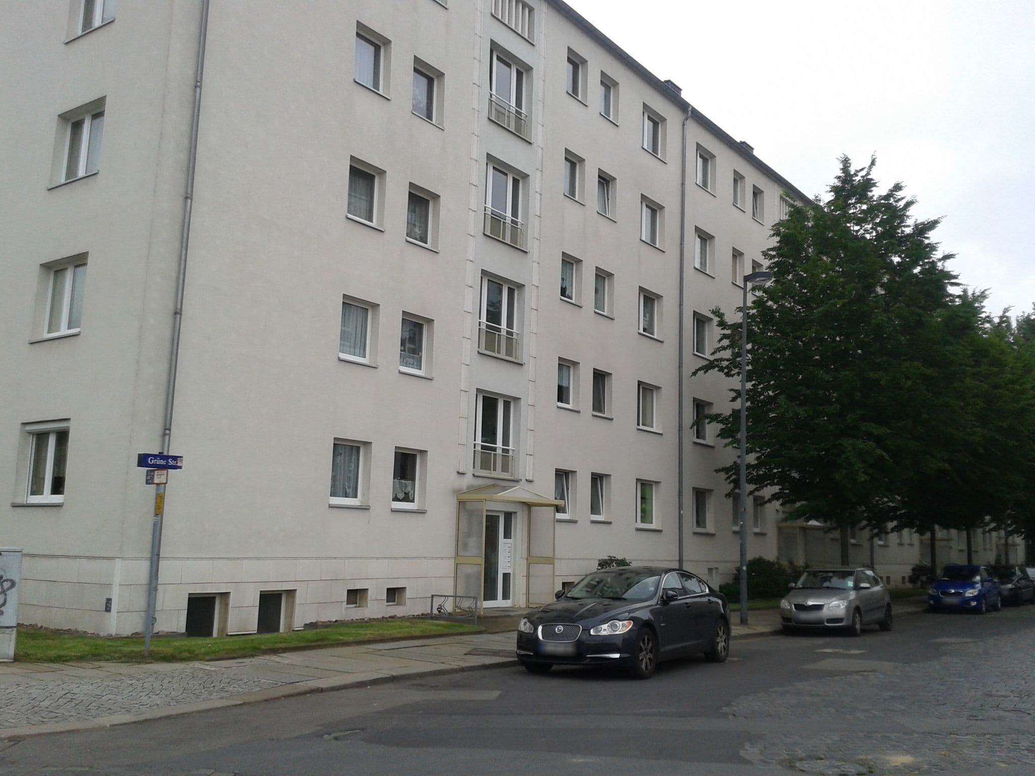 Street view near FeWo am Zwinger 2, Dresden — © thomas (CC BY-SA · Mapillary)