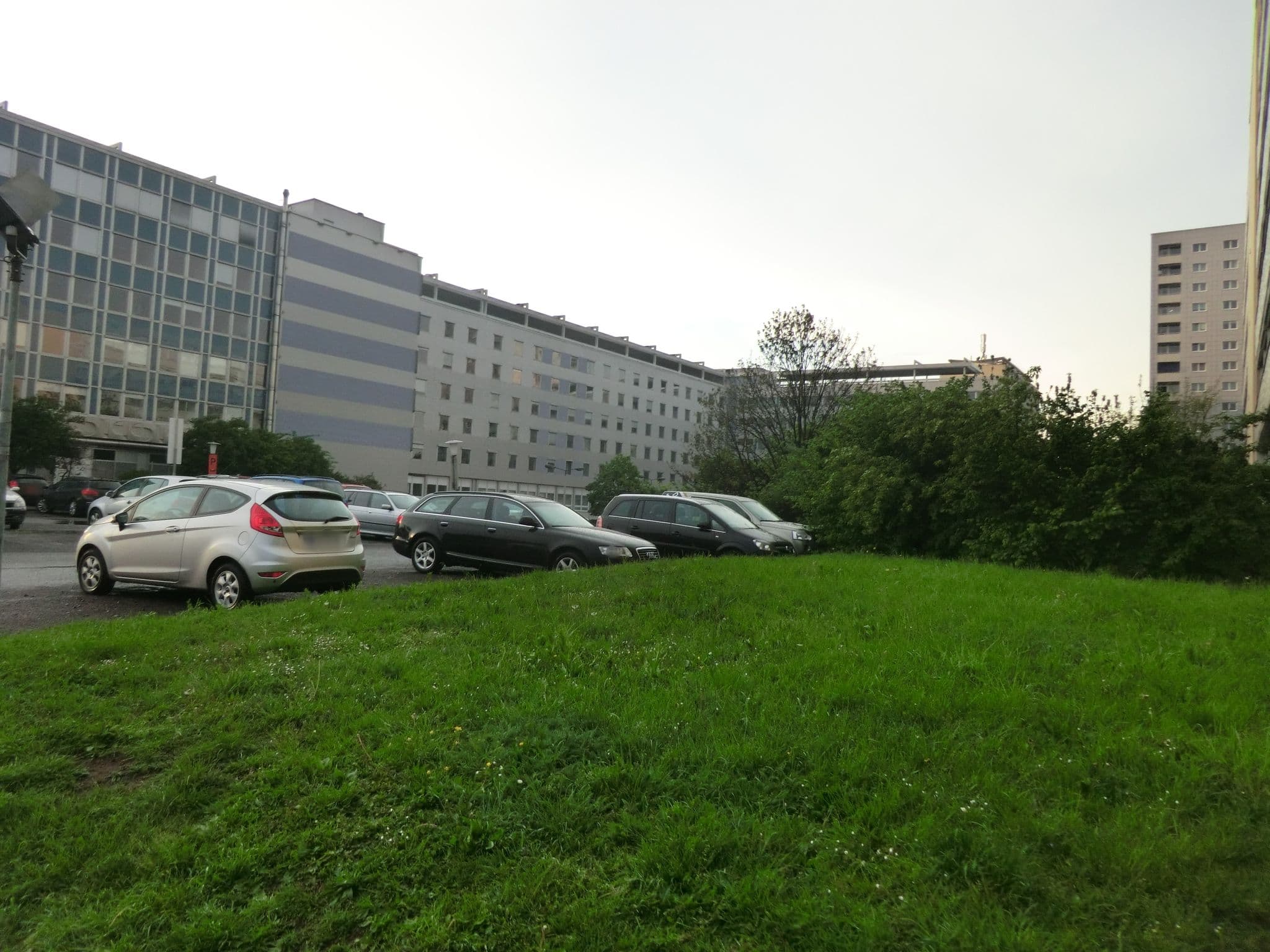 Street view near Cityherberge Hotel Hostel Jugendherberge Dresden, Dresden — © ubahnverleih (CC BY-SA · Mapillary)