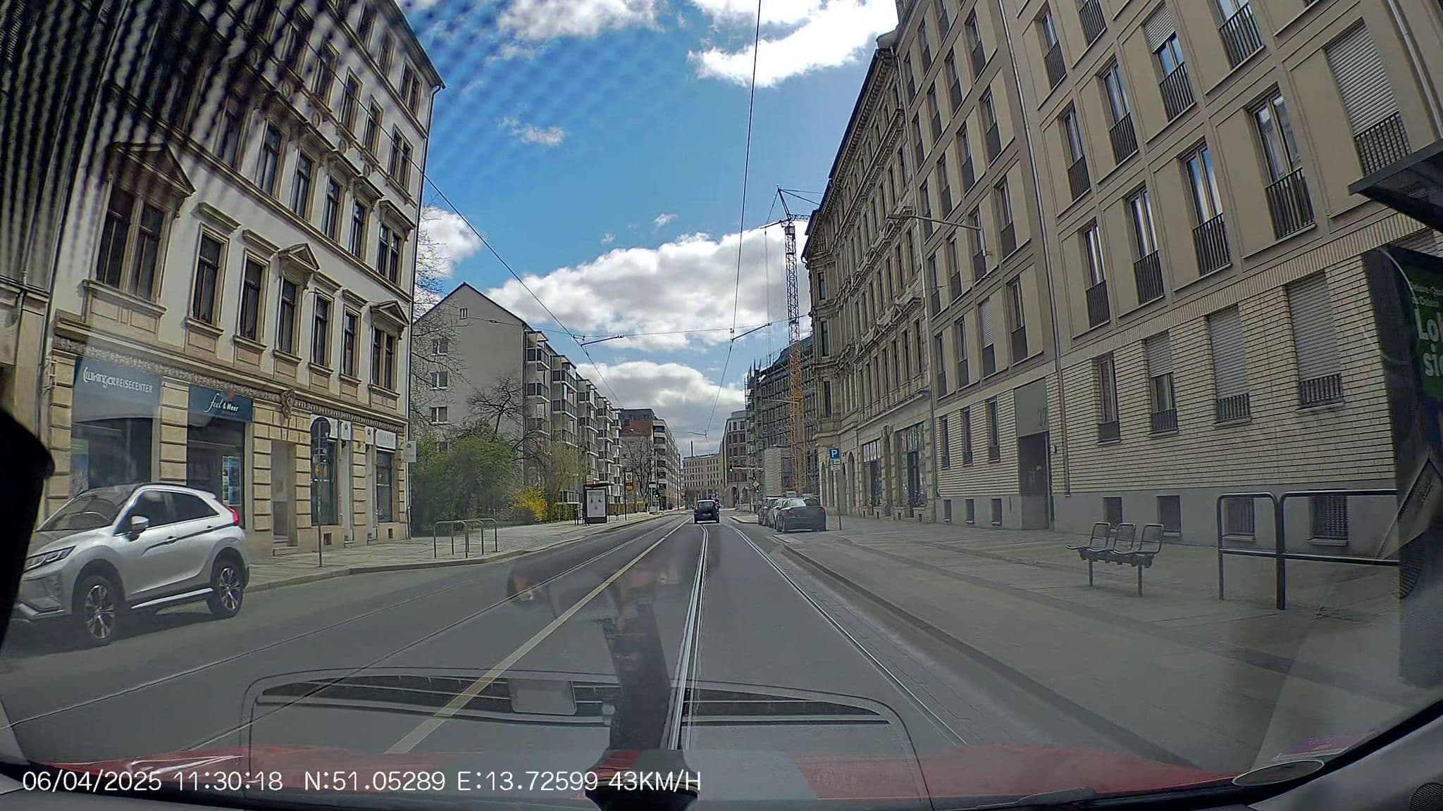 Street view near Pineapple Apartments Dresden Zwinger, Dresden — © AR88 (CC BY-SA · Mapillary)