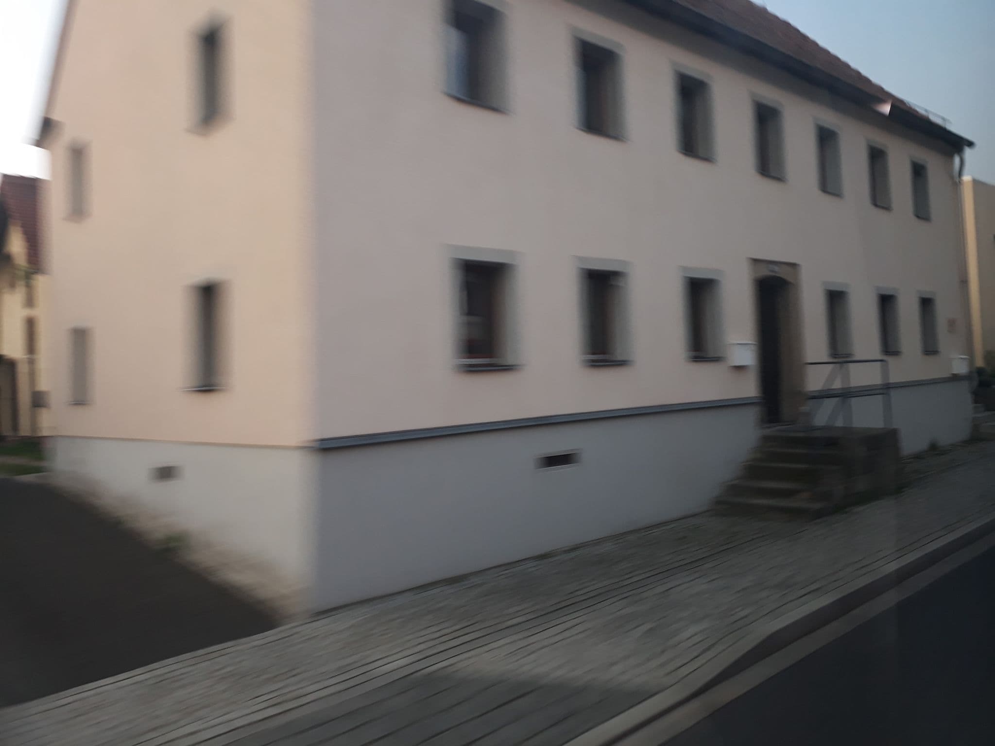 Street view near Gästewohnung Dresden-Altlockwitz, Leuben — © ntl97 (CC BY-SA · Mapillary)