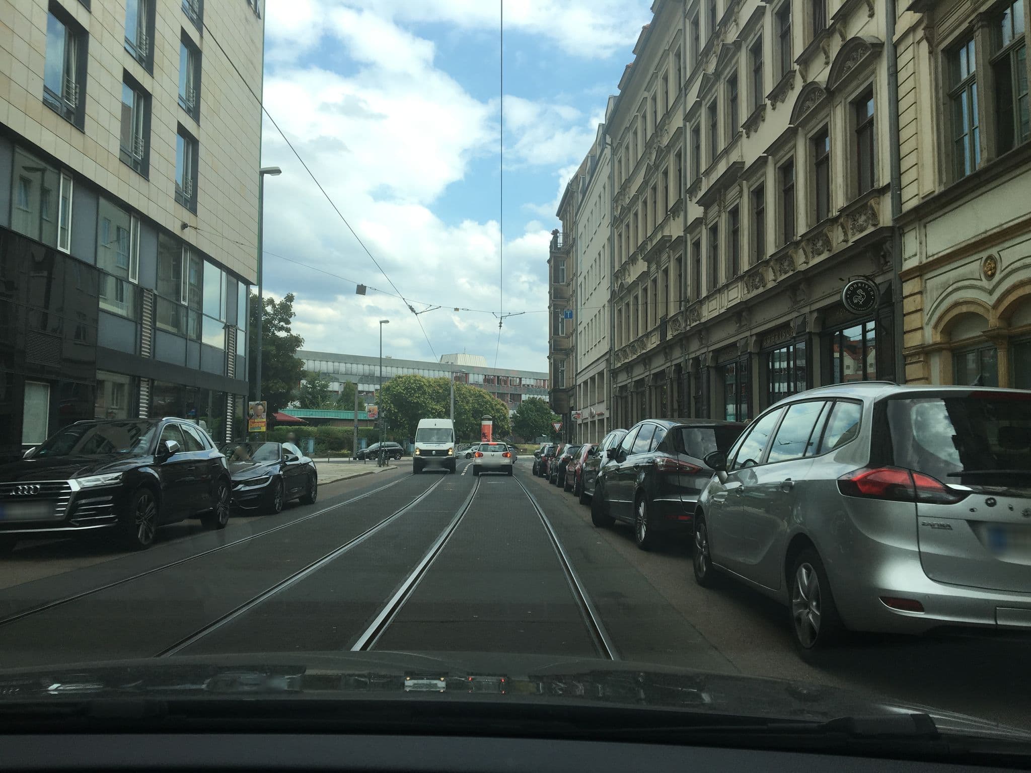 Street view near Pension am Kongresszentrum, Dresden — © swalther (CC BY-SA · Mapillary)