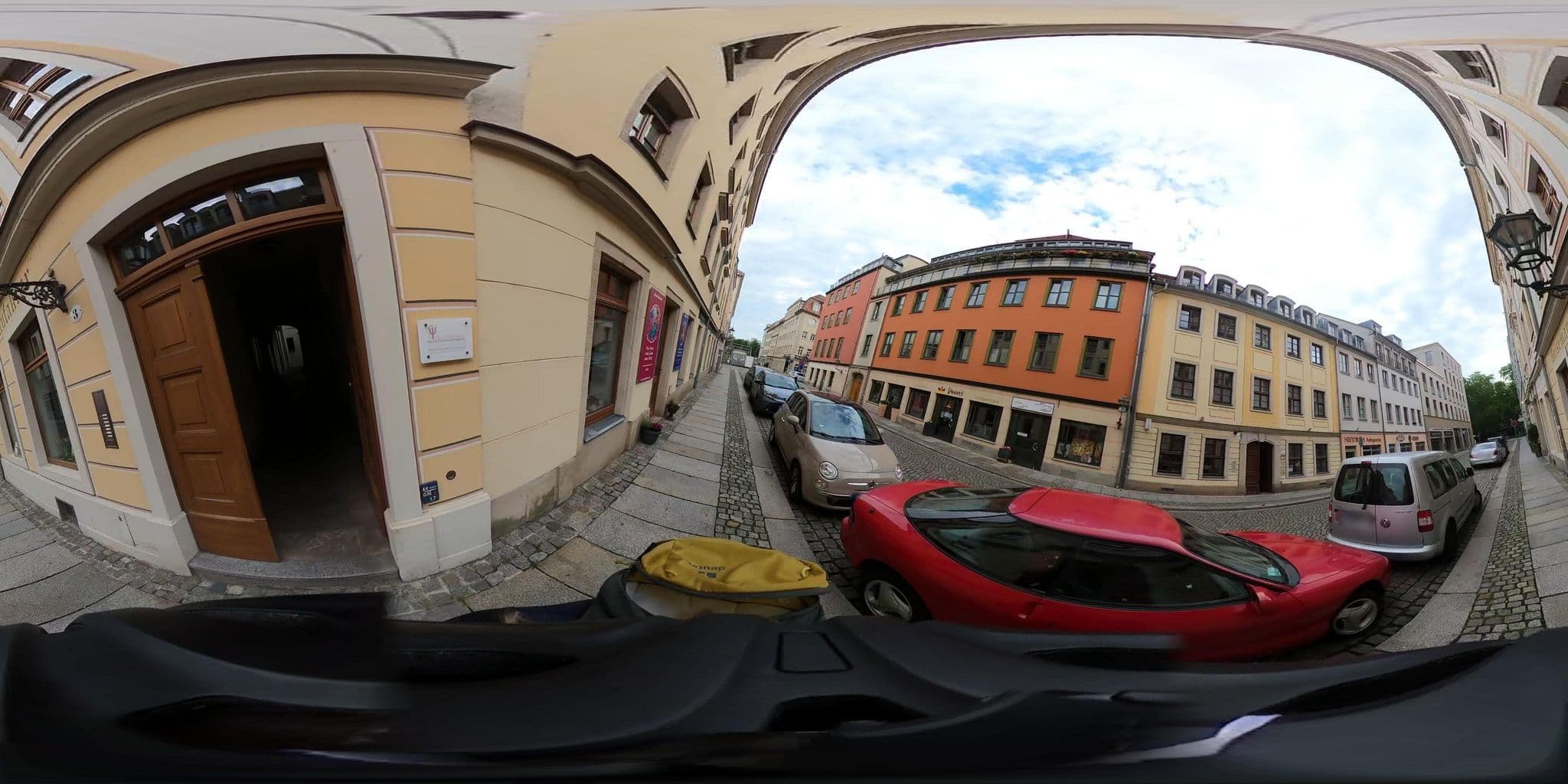 Street view near Ferien Apartment LINGNER im Stadtzentrum, Dresden — © geowatti (CC BY-SA · Mapillary)