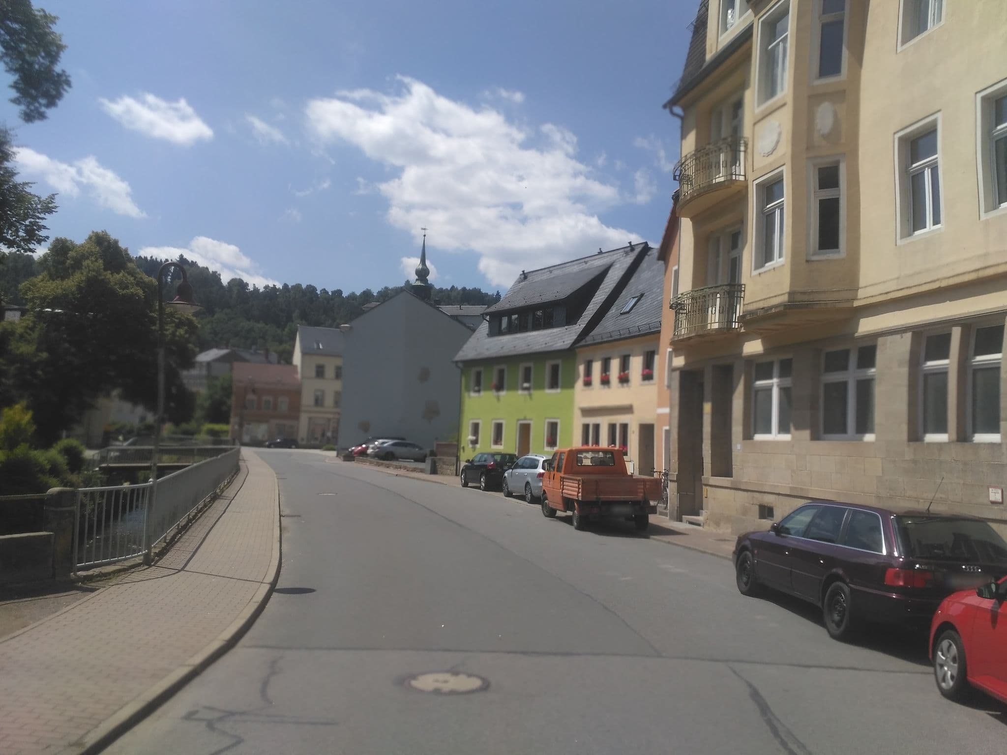 Street view near Apartmenthaus Albrechtsburg, Bad Schandau — © yiro (CC BY-SA · Mapillary)