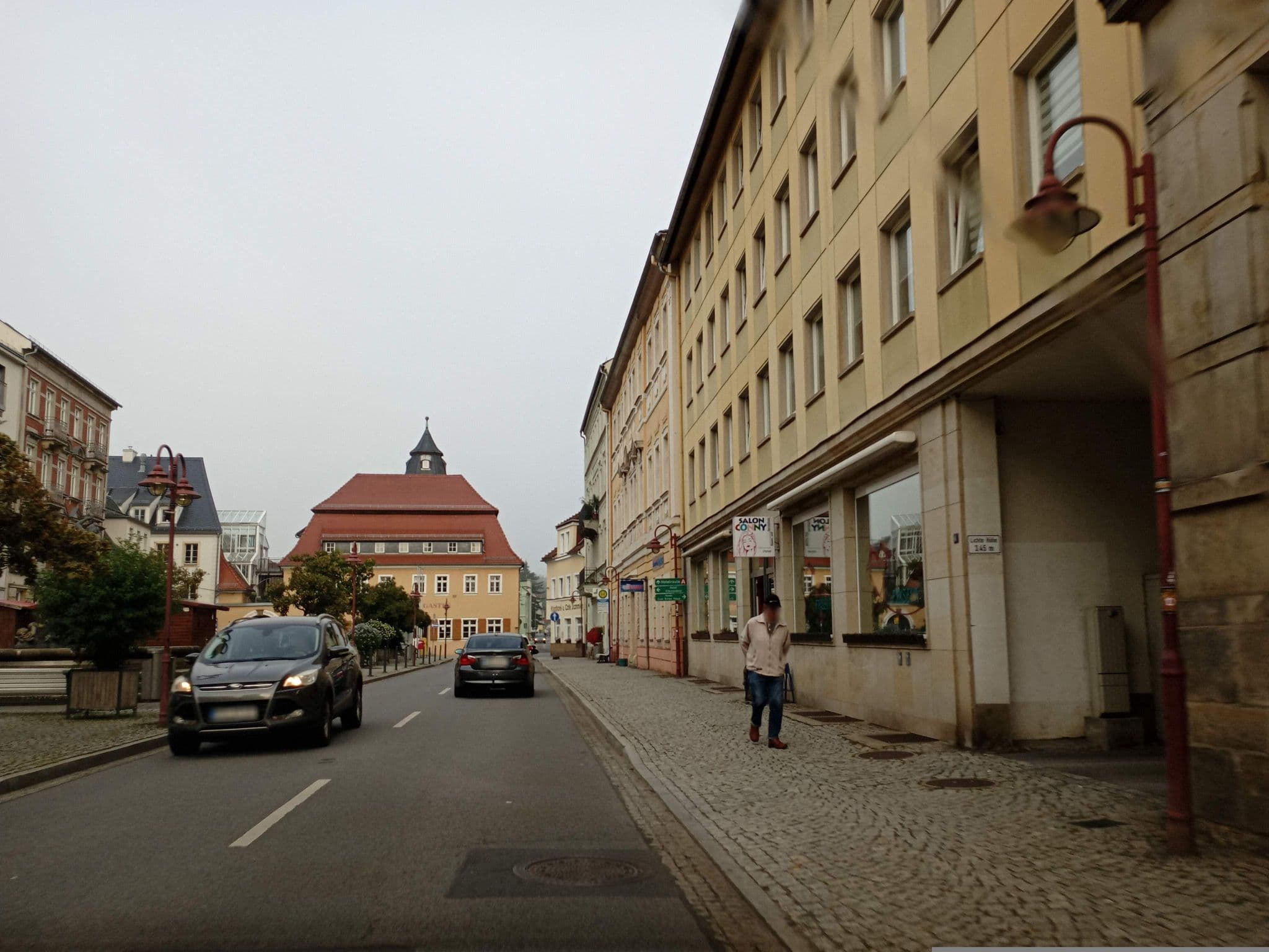Street view near Elbresidenz, Bad Schandau — © atze02 (CC BY-SA · Mapillary)