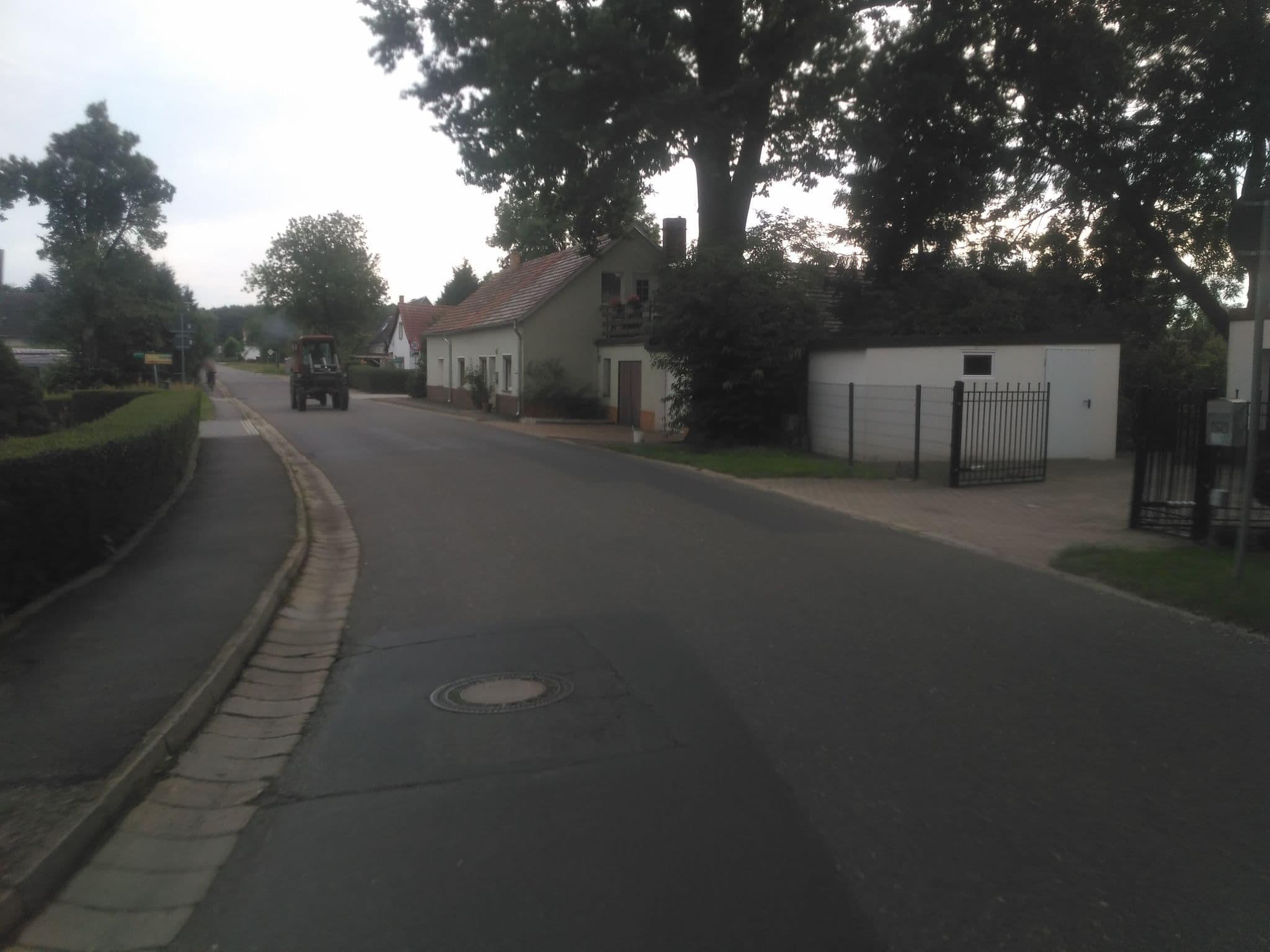 Street view near Ferienwohnung Helbig, Senftenberg — © yiro (CC BY-SA · Mapillary)