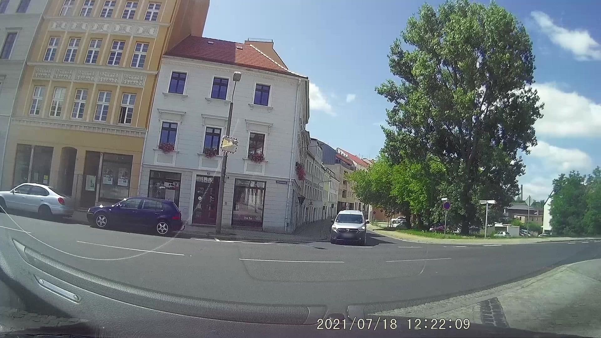 Street view near Pension Scharfe Ecke, Görlitz — © dasza (CC BY-SA · Mapillary)