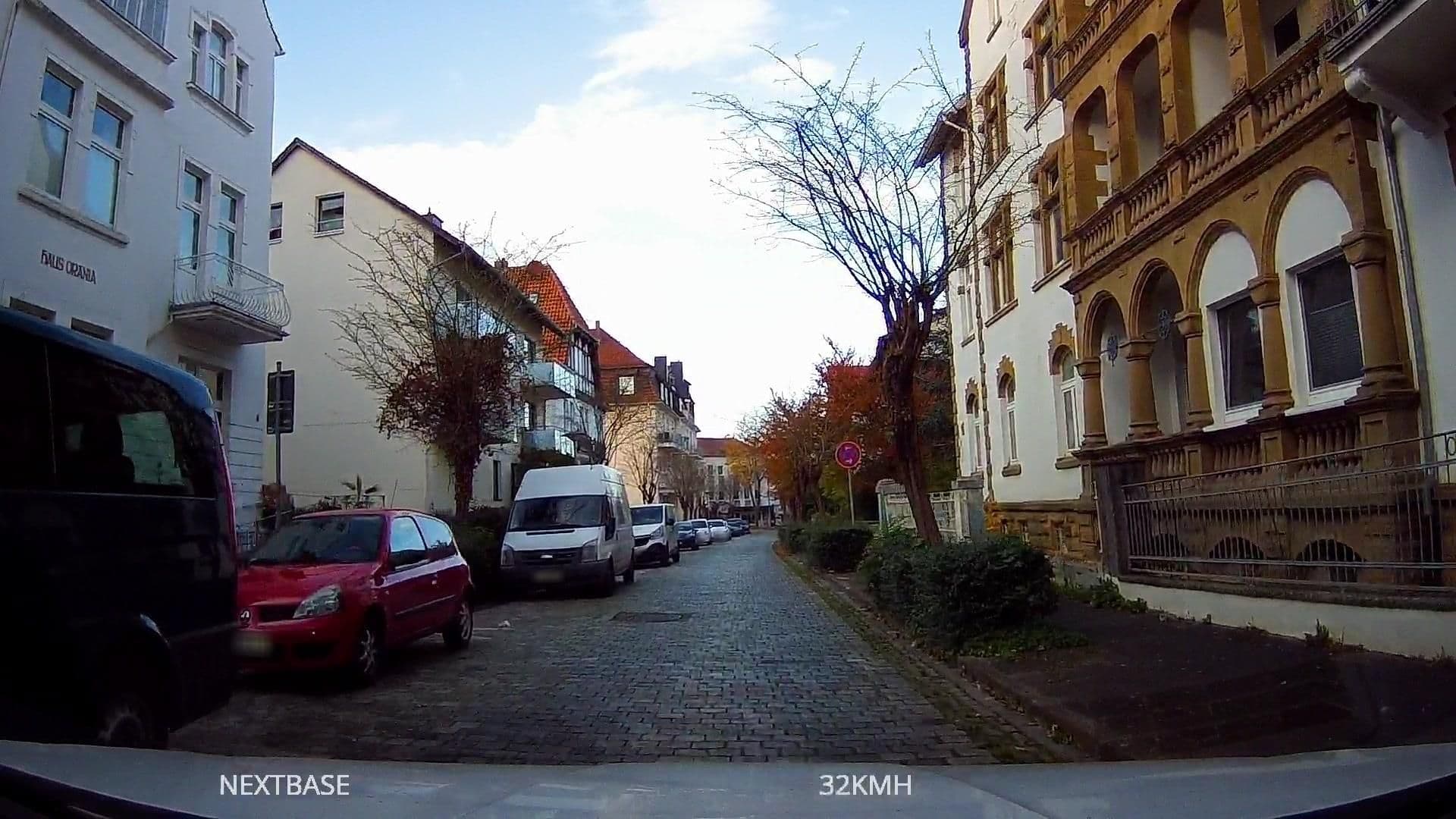 Street view near Haus Amsterdam, Bad Oeynhausen — © Schmarvis (CC BY-SA · Mapillary)