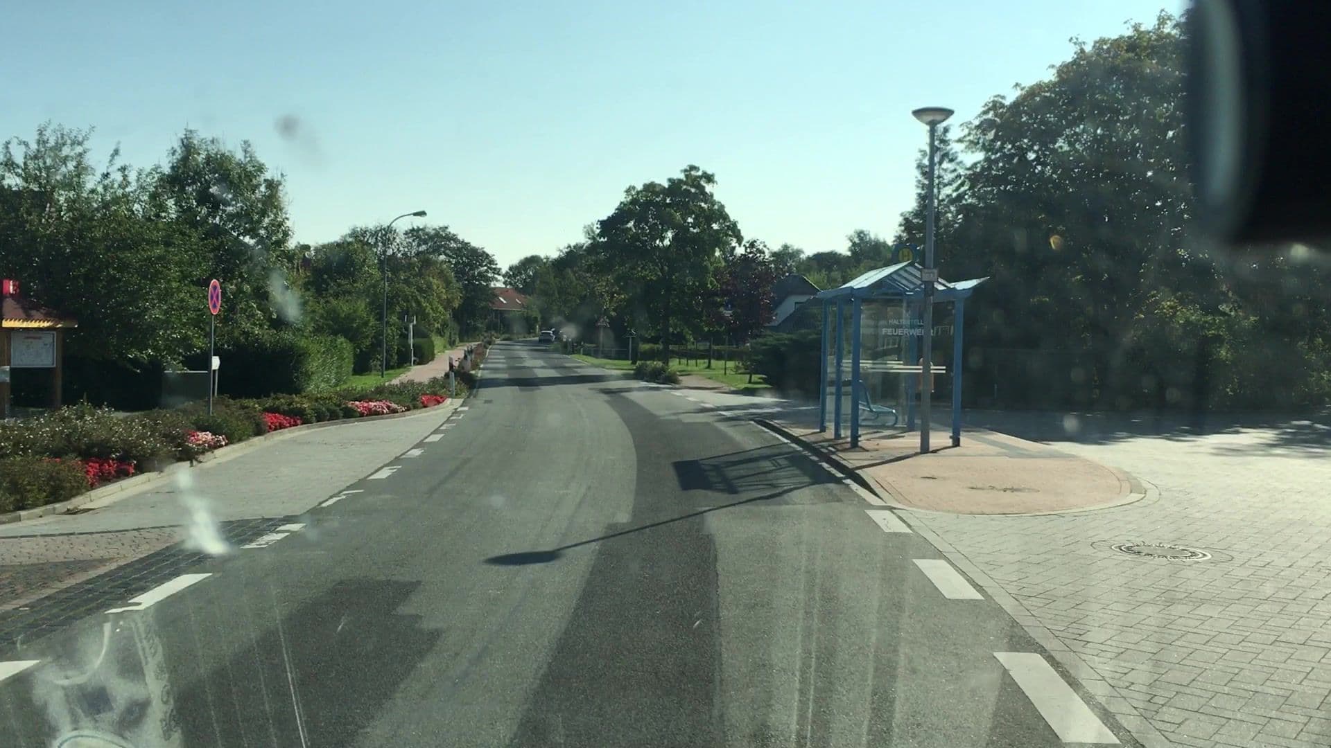 Street view near Gerold Strudthoff, Neuharlingersiel — © lvl5 (CC BY-SA · Mapillary)