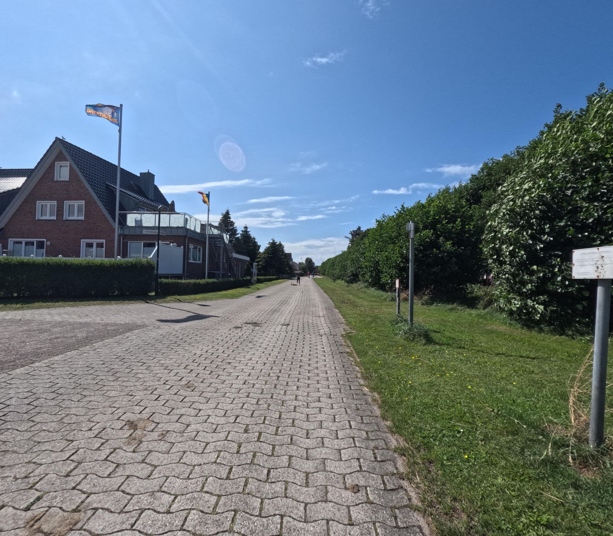 Street view near Haus Nordhorn, Langeoog — © rempshaener (CC BY-SA · Mapillary)