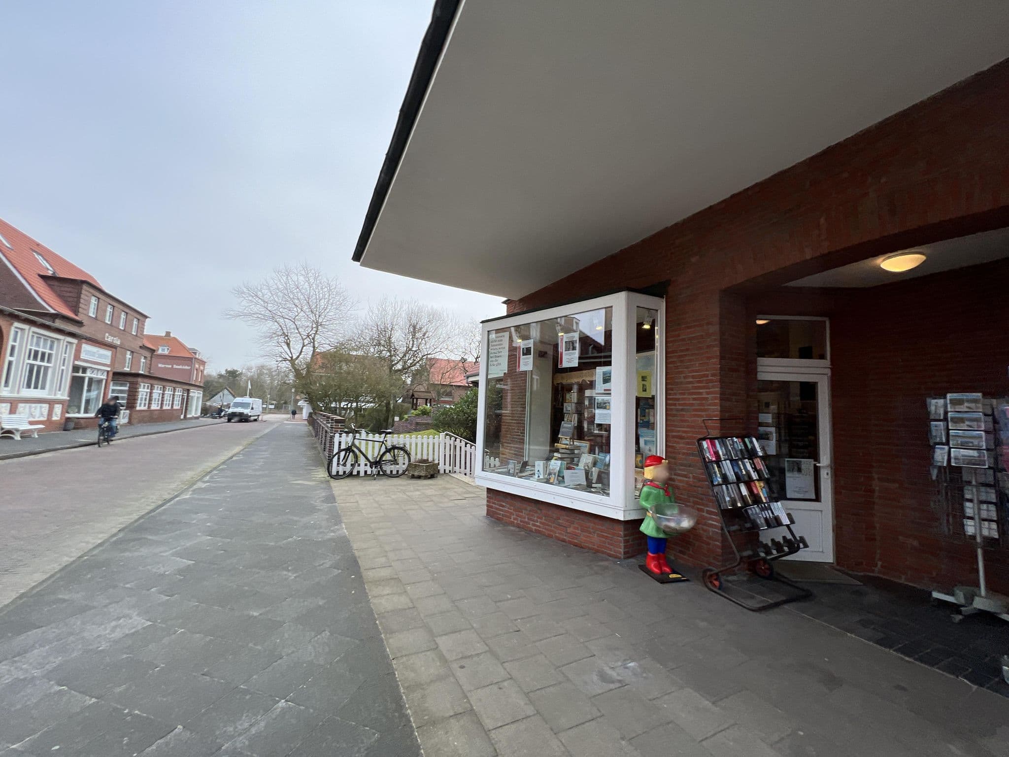 Street view near Aschoff Rolf Dipl.-Kfm. Pension, Juist — © pyyjac (CC BY-SA · Mapillary)
