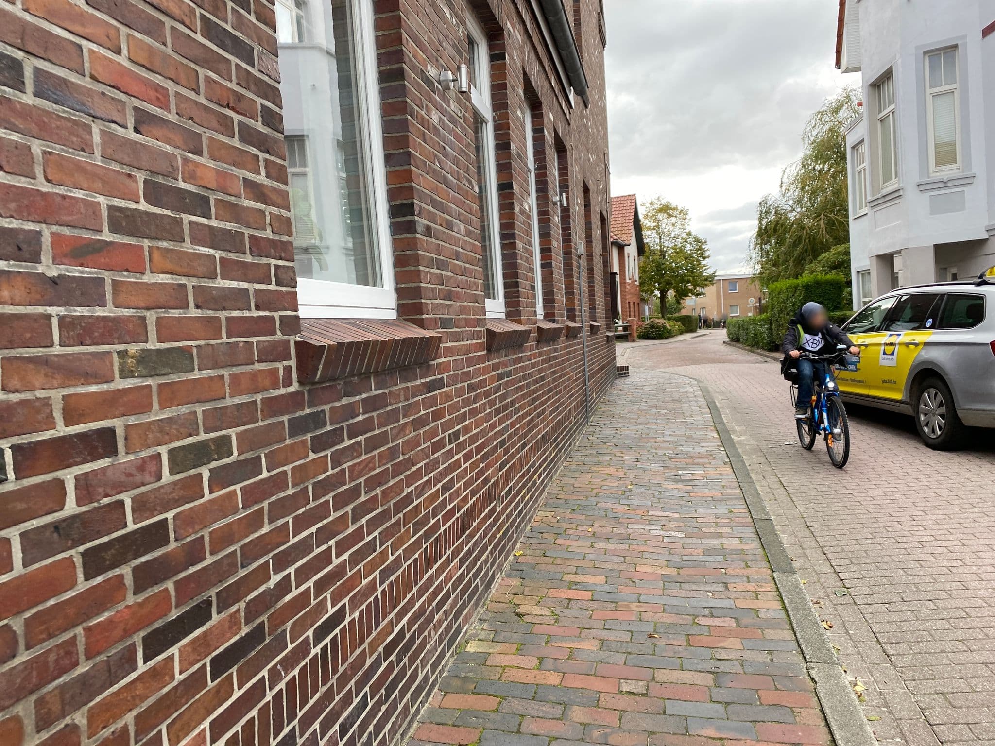 Street view near Familienferiendorf Mariendorf, Borkum — © multimaze (CC BY-SA · Mapillary)
