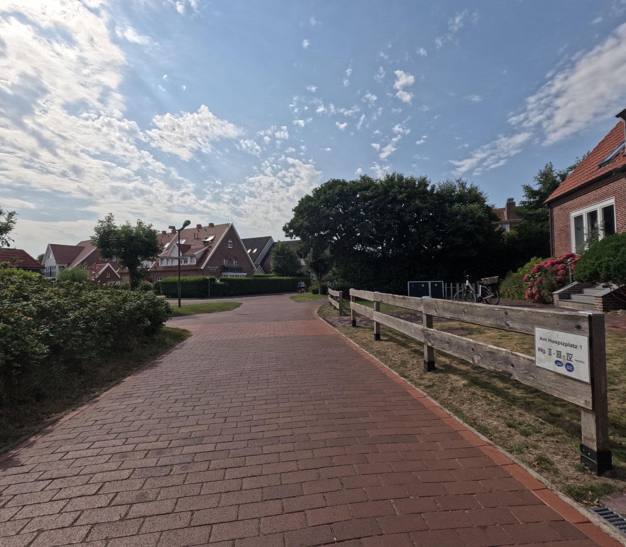 Street view near Hotel Kolb Classic, Langeoog — © rempshaener (CC BY-SA · Mapillary)
