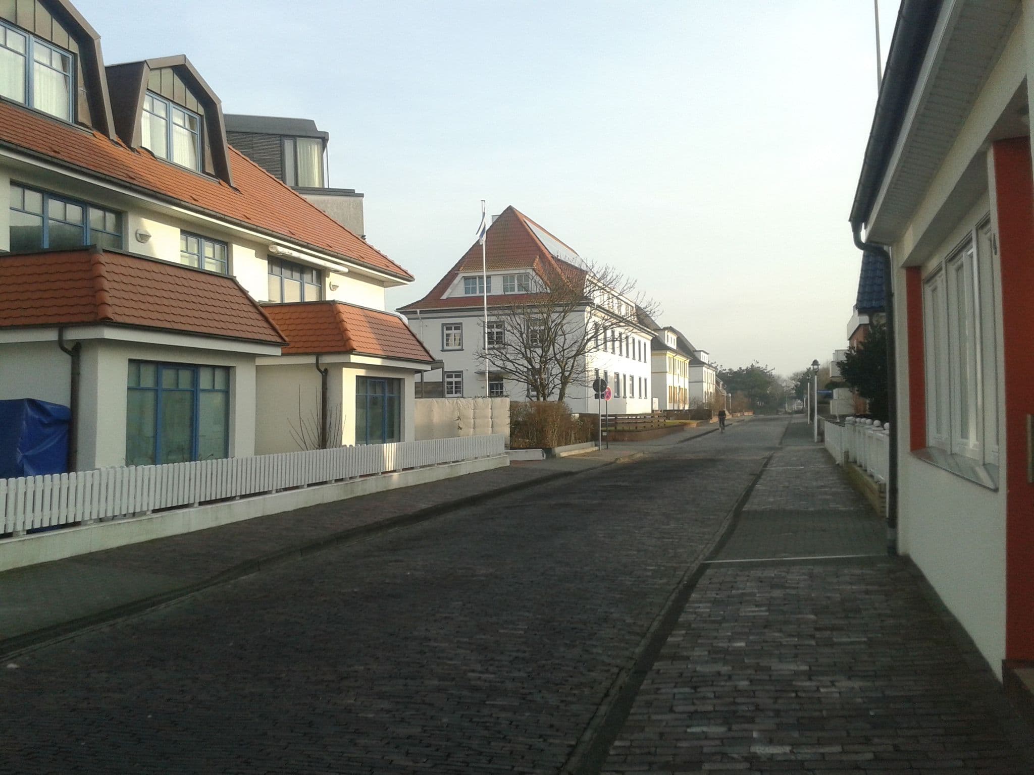 Street view near Strandflieder, Norderney — © thomas (CC BY-SA · Mapillary)