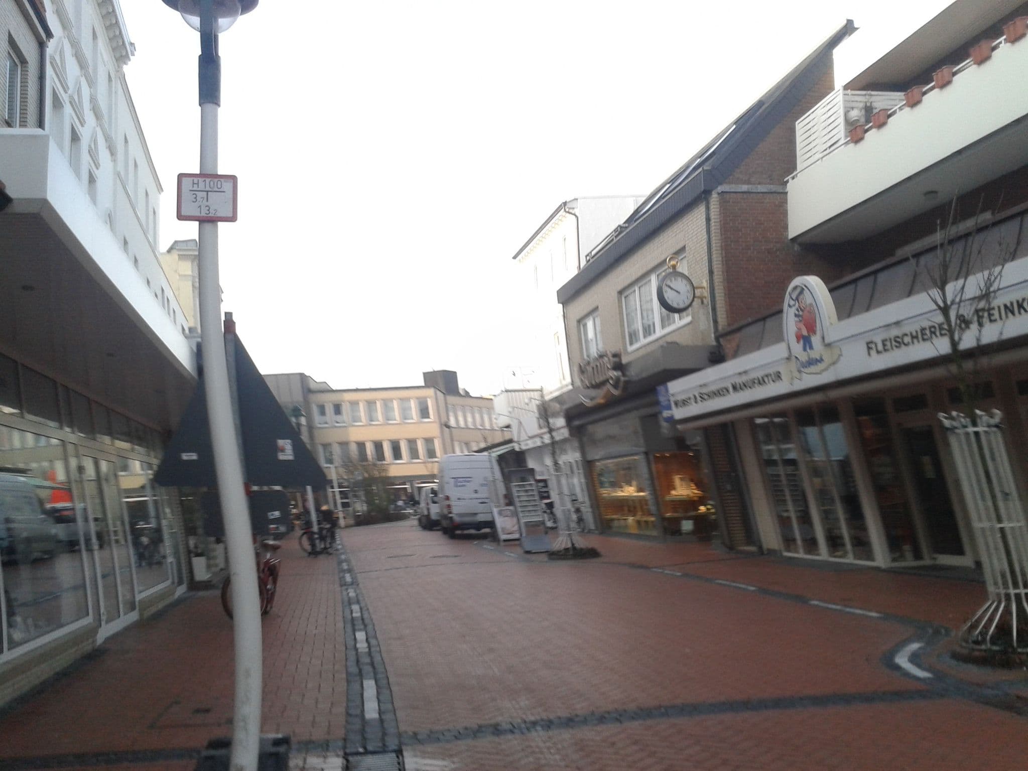 Street view near Haus Alte Kiefer Whg 2, Norderney — © thomas (CC BY-SA · Mapillary)