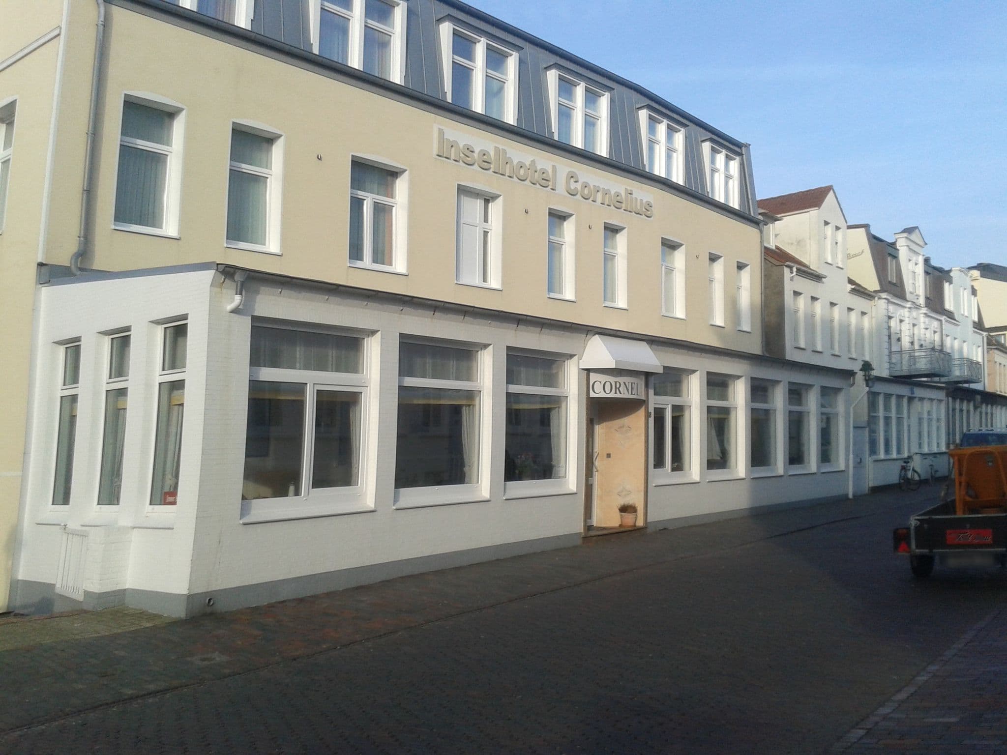 Street view near Cornelius Insel-Hotel Hausmann Ruth, Norderney — © thomas (CC BY-SA · Mapillary)