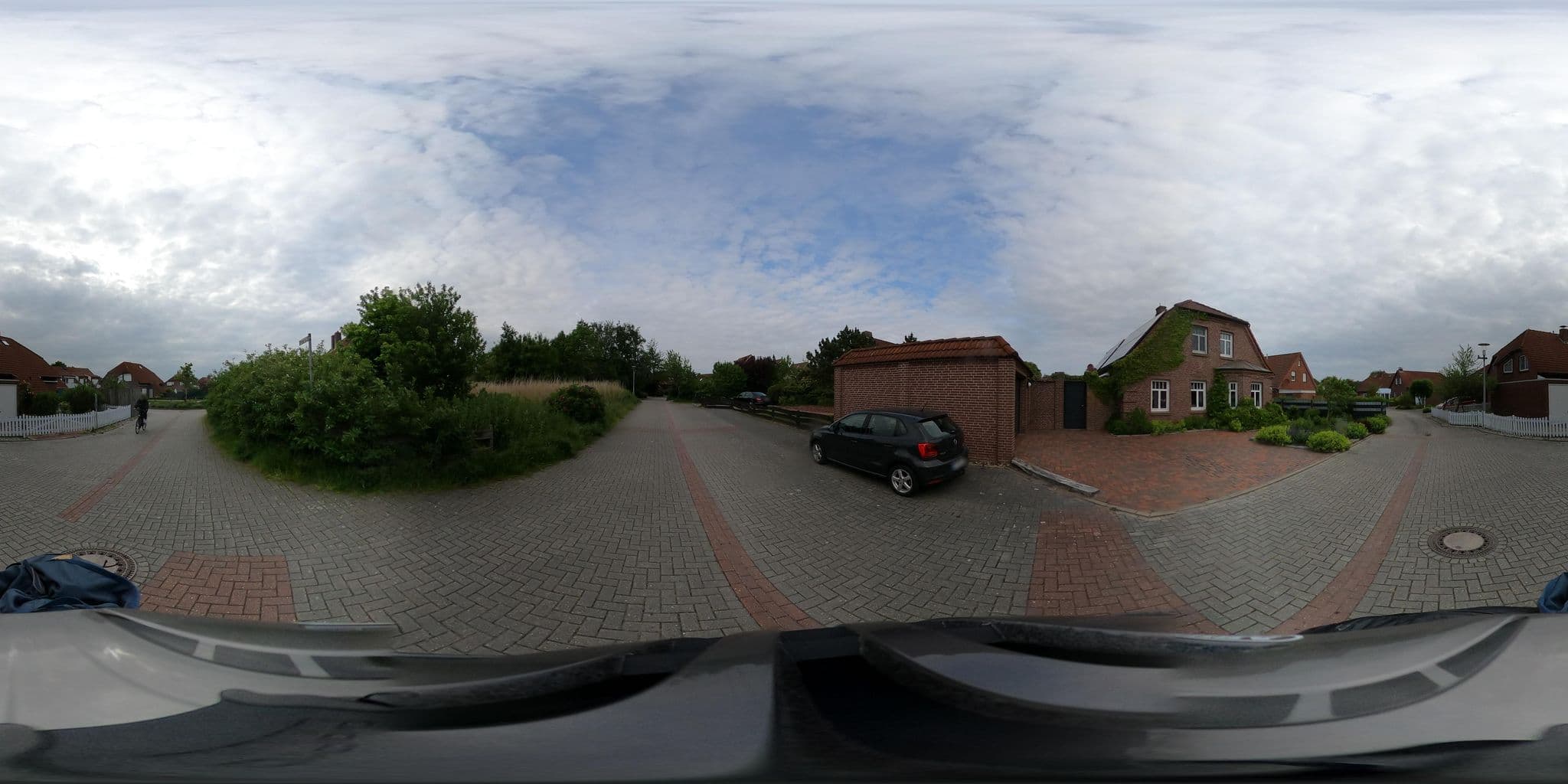 Street view near Riedeweg - Haus Markus, Norddeich — © JHecht (CC BY-SA · Mapillary)
