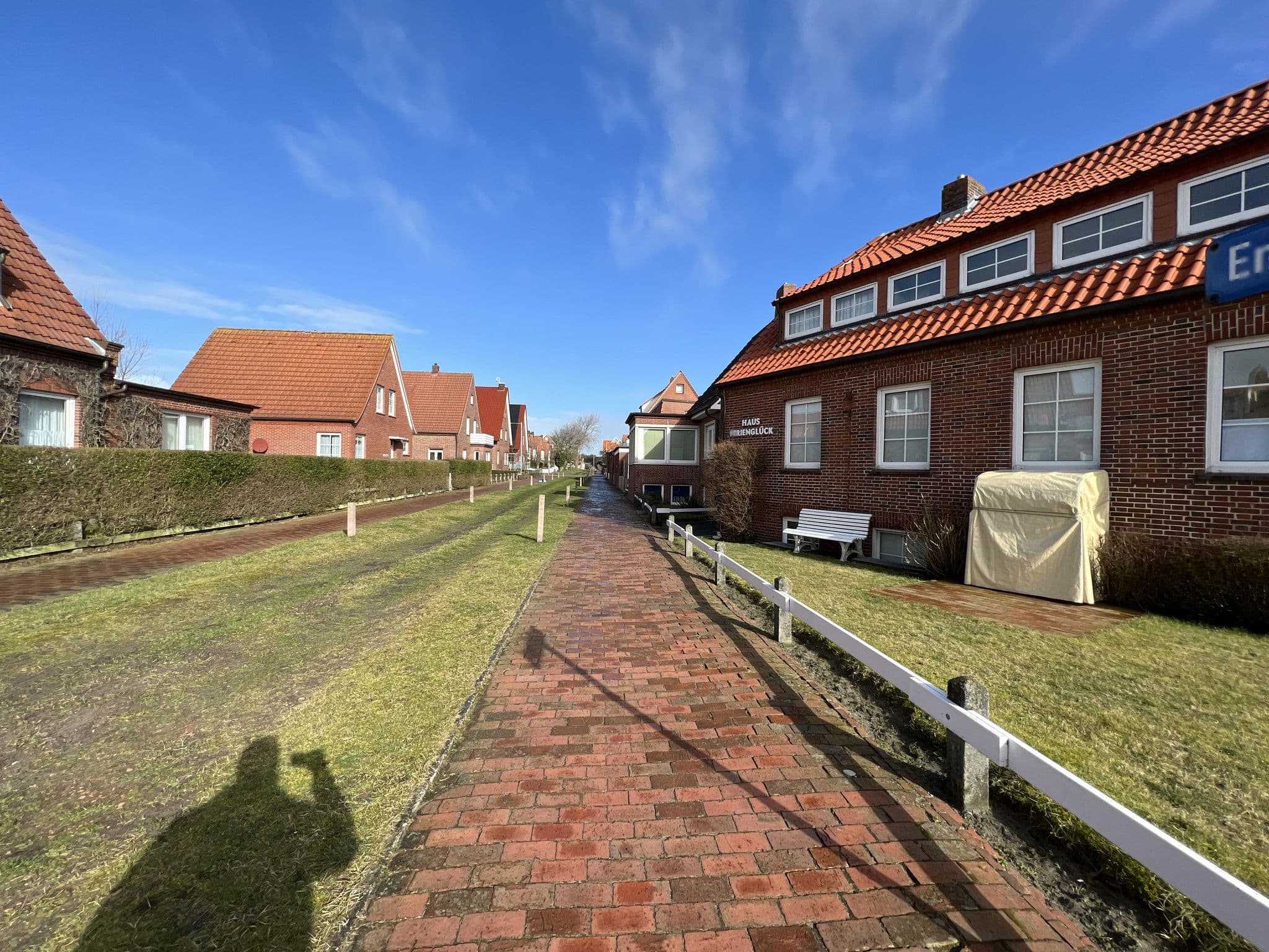Street view near Ankerplatz Juist, Juist — © pyyjac (CC BY-SA · Mapillary)