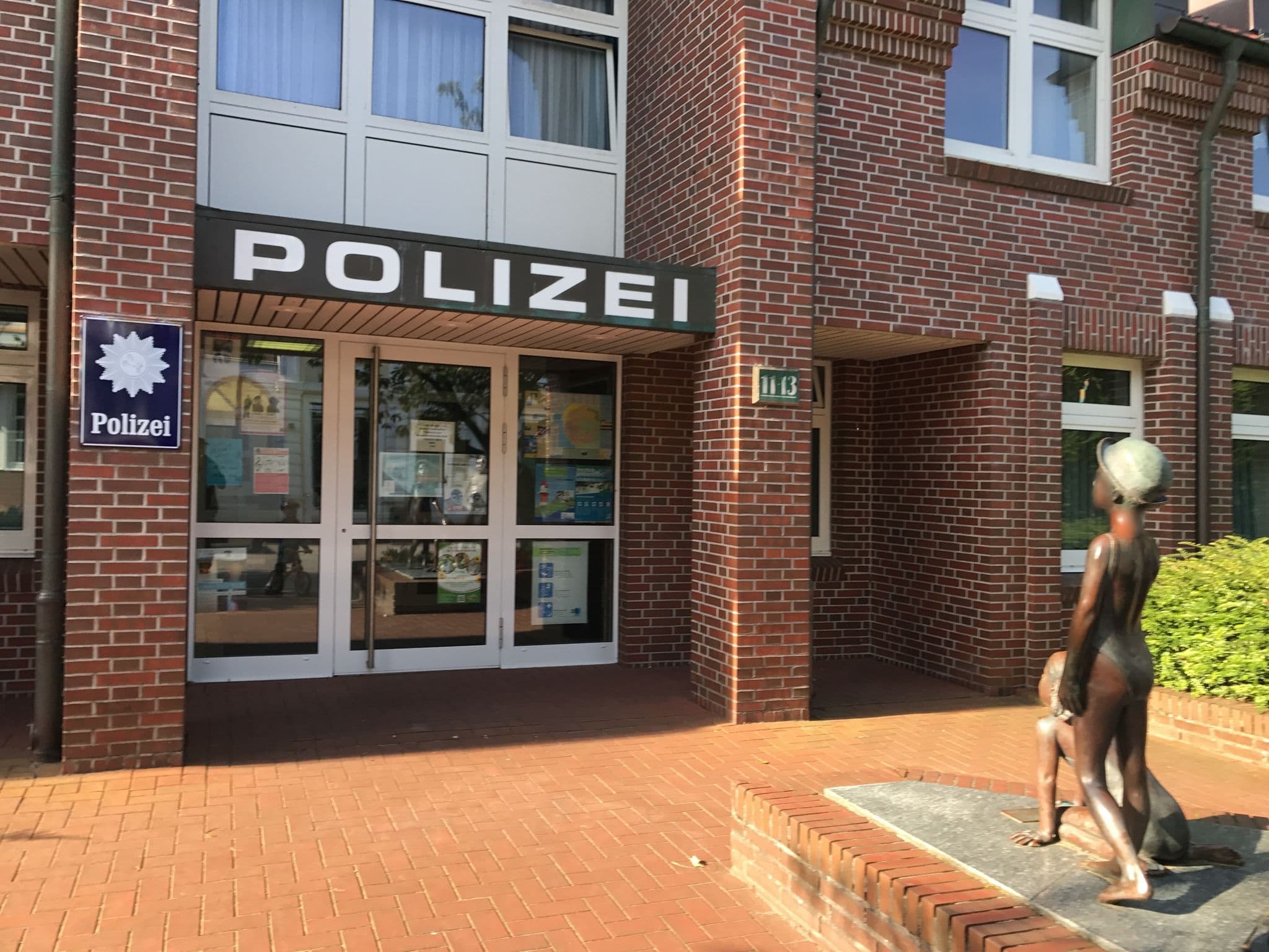 Street view near Heinke-Teerling Elise Pension, Heinke Hans-Michael, Borkum — © multimaze (CC BY-SA · Mapillary)