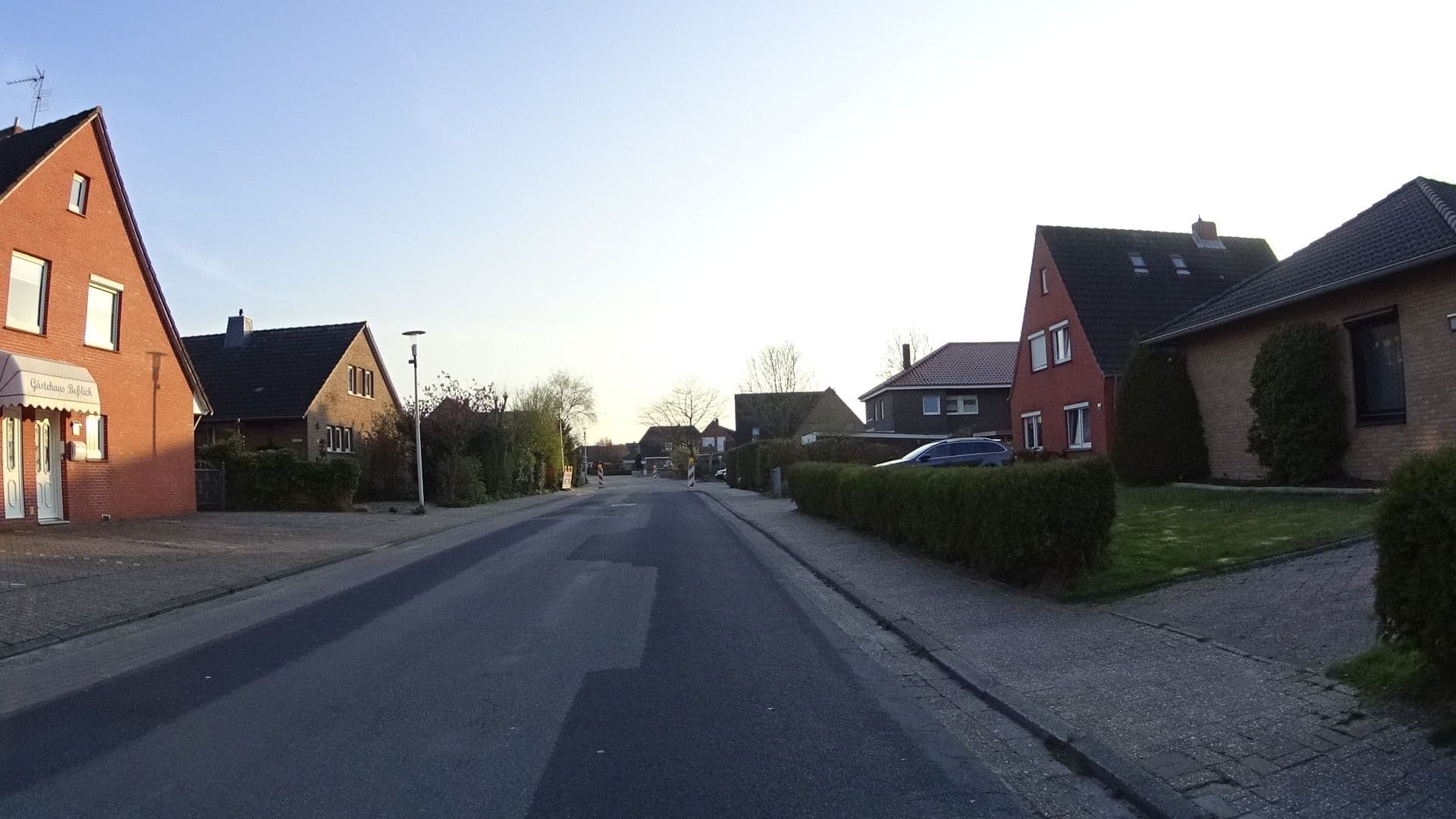 Street view near Pension Beßlig, Norddeich — © ramap (CC BY-SA · Mapillary)