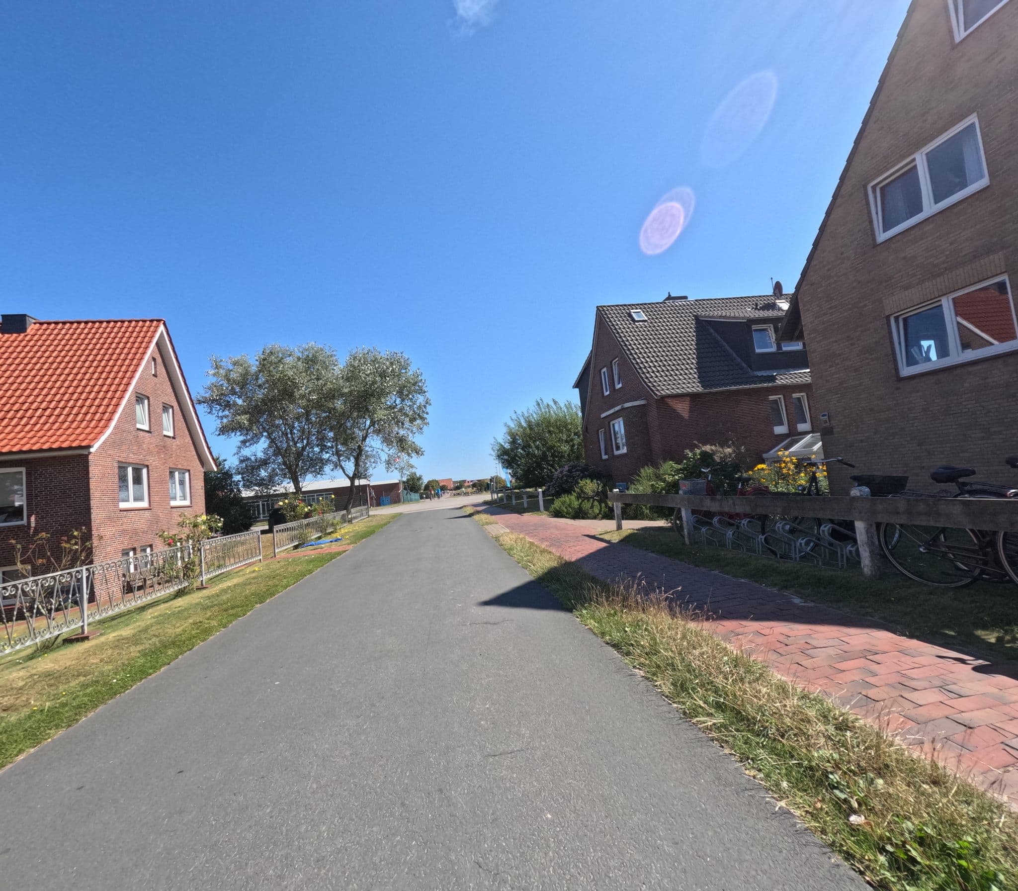 Street view near Hotel Brandaris am Golfplatz, Langeoog, Langeoog — © rempshaener (CC BY-SA · Mapillary)