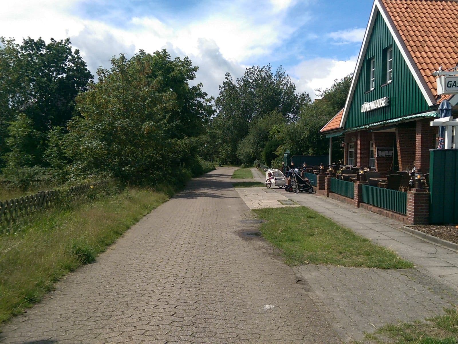 Street view near Inselzeit, Neuharlingersiel — © flohoff (CC BY-SA · Mapillary)