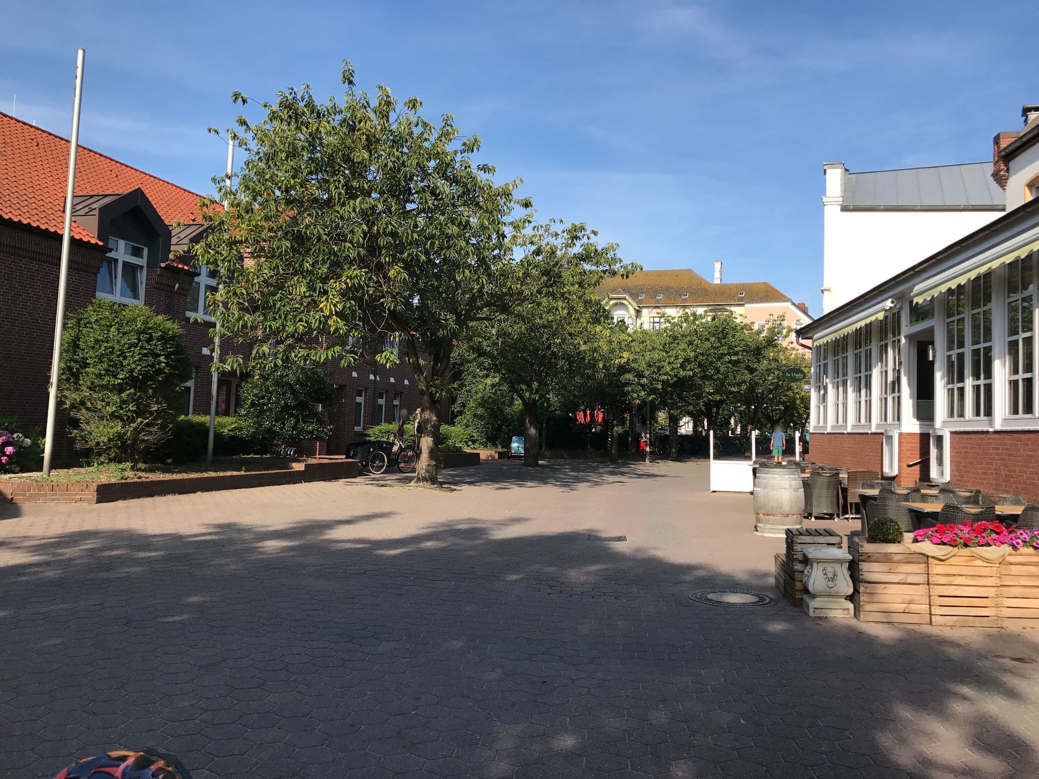 Street view near Parkhotel Borkum, Borkum — © multimaze (CC BY-SA · Mapillary)