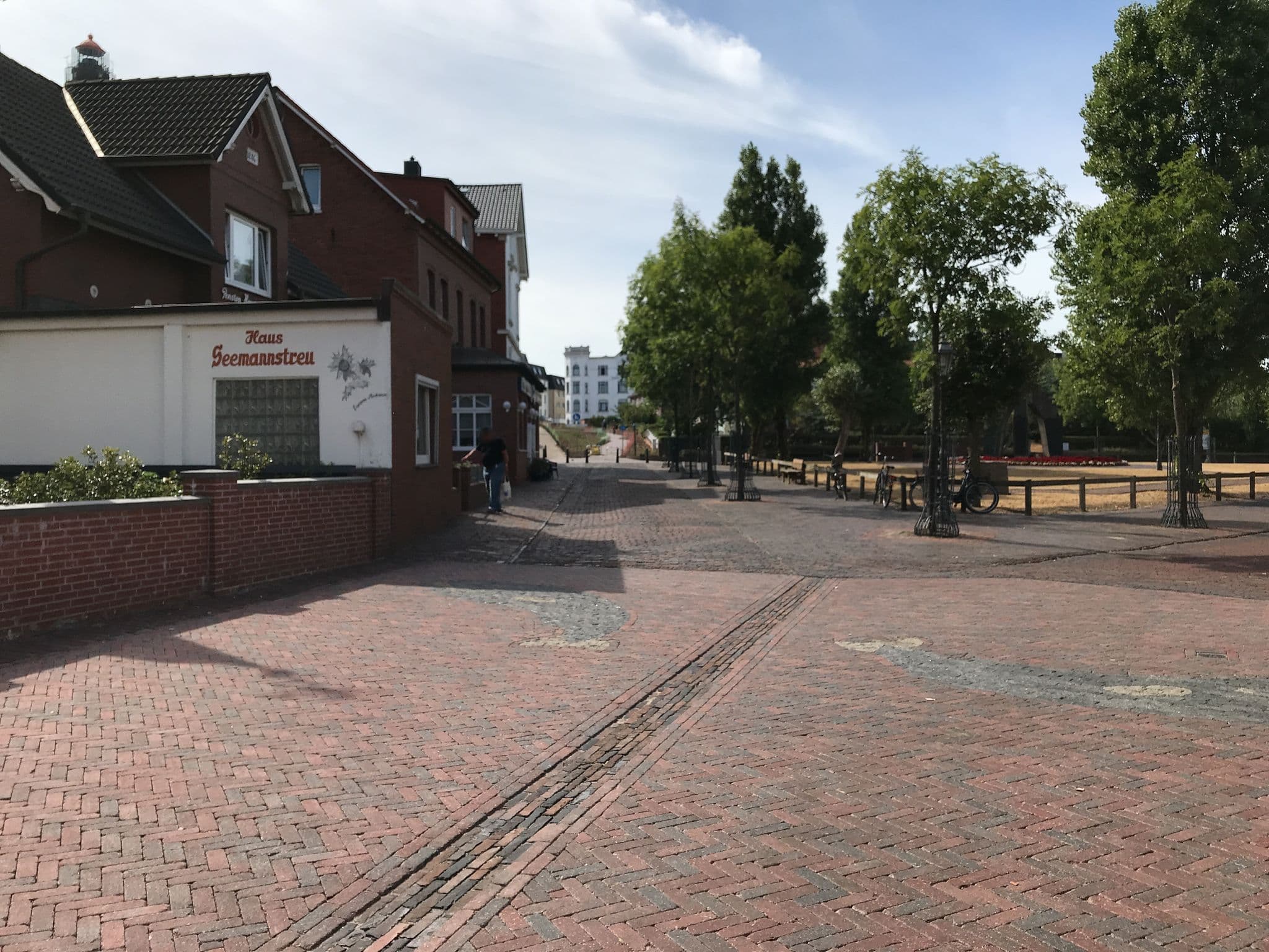 Street view near Ferienwohnung Maximilian auf Borkum, Borkum — © multimaze (CC BY-SA · Mapillary)