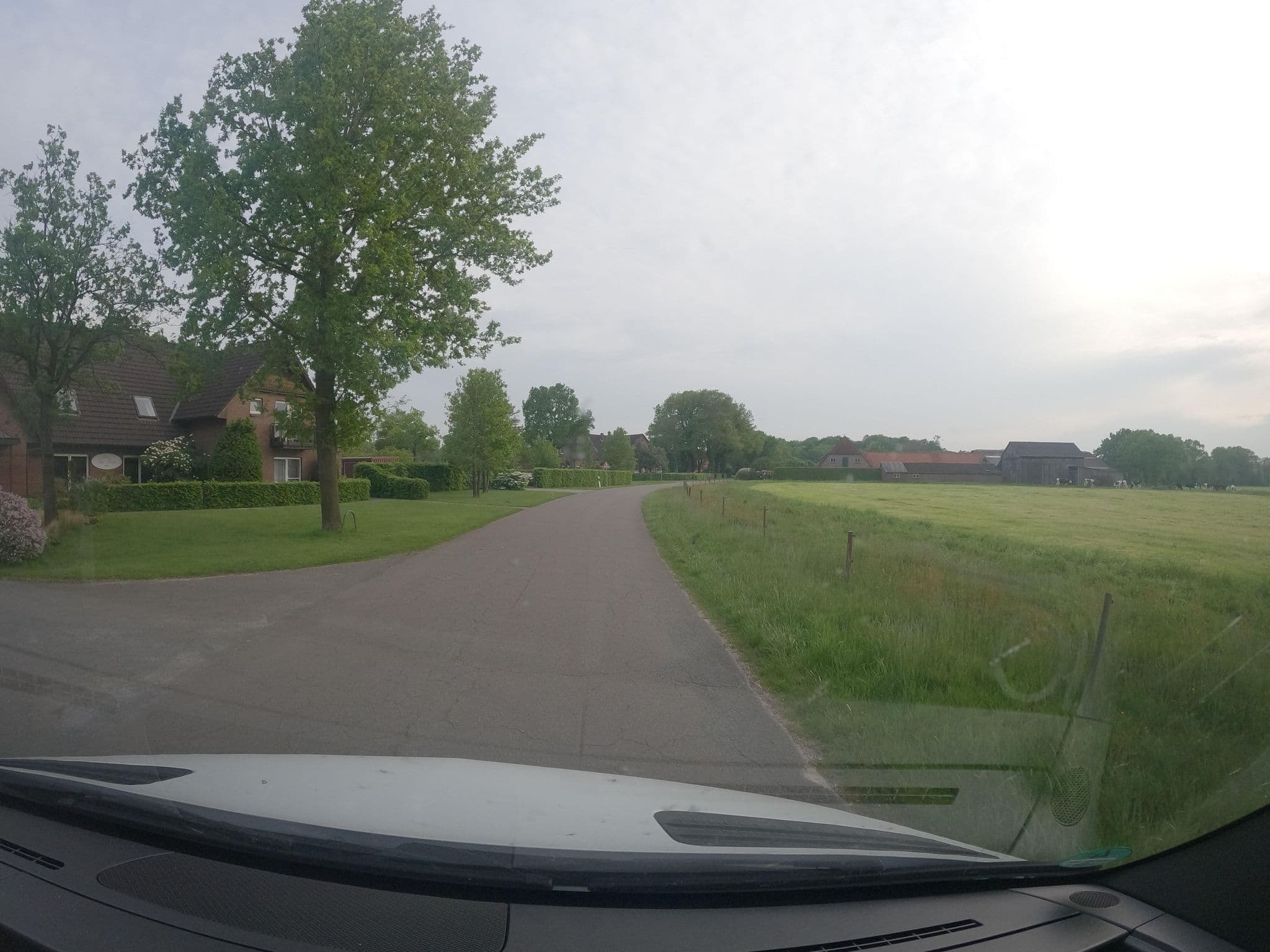Street view near Hotel am Timp, Bad Zwischenahn — © Foto123 (CC BY-SA · Mapillary)