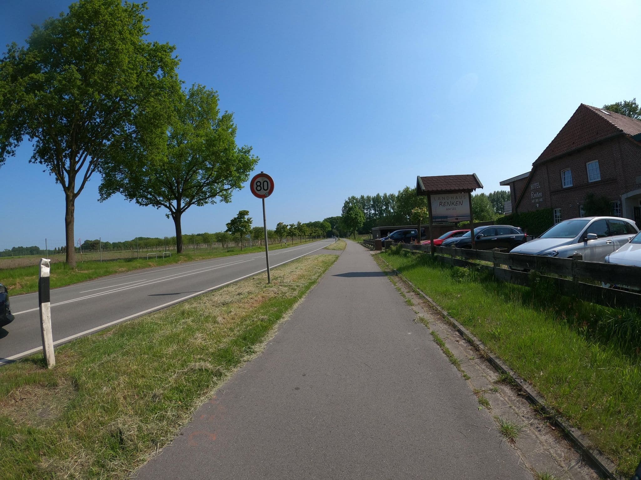 Street view near Landhaus Renken, Bad Zwischenahn — © VIA_KK (CC BY-SA · Mapillary)