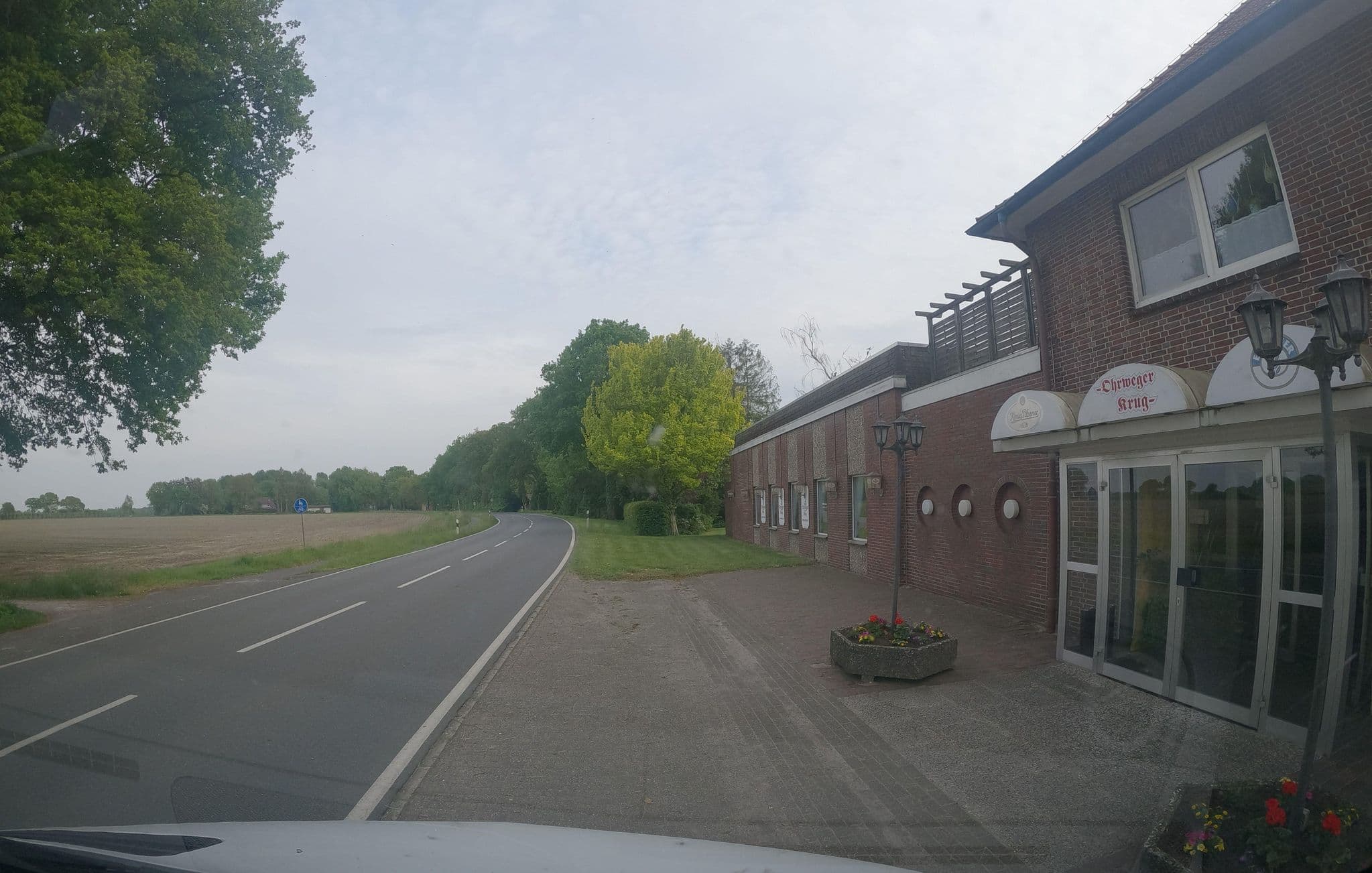 Street view near Hotel "Ohrweger Krug", Bad Zwischenahn — © Foto123 (CC BY-SA · Mapillary)