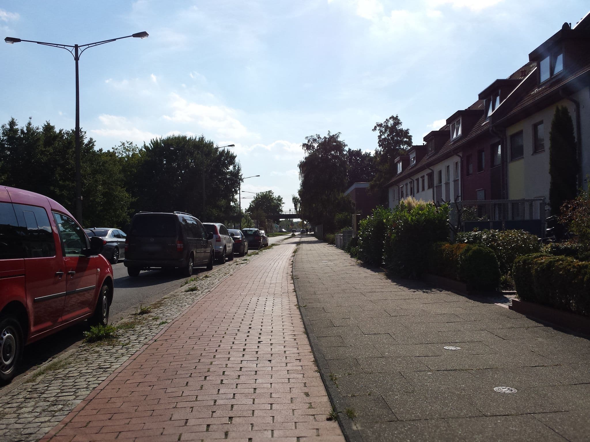 Street view near Aparthotel Jonas, Bremen — © hubert87 (CC BY-SA · Mapillary)