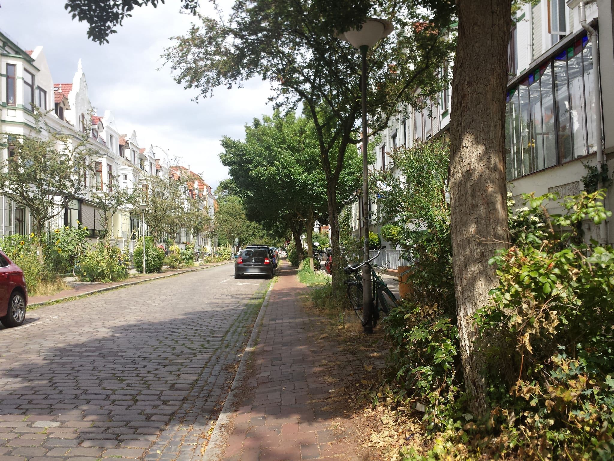 Street view near Altbremer Gästeappartements, Bremen — © hubert87 (CC BY-SA · Mapillary)
