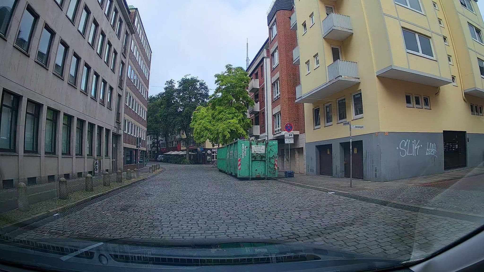 Street view near Southend Hostel, Bremen — © StefanS79 (CC BY-SA · Mapillary)