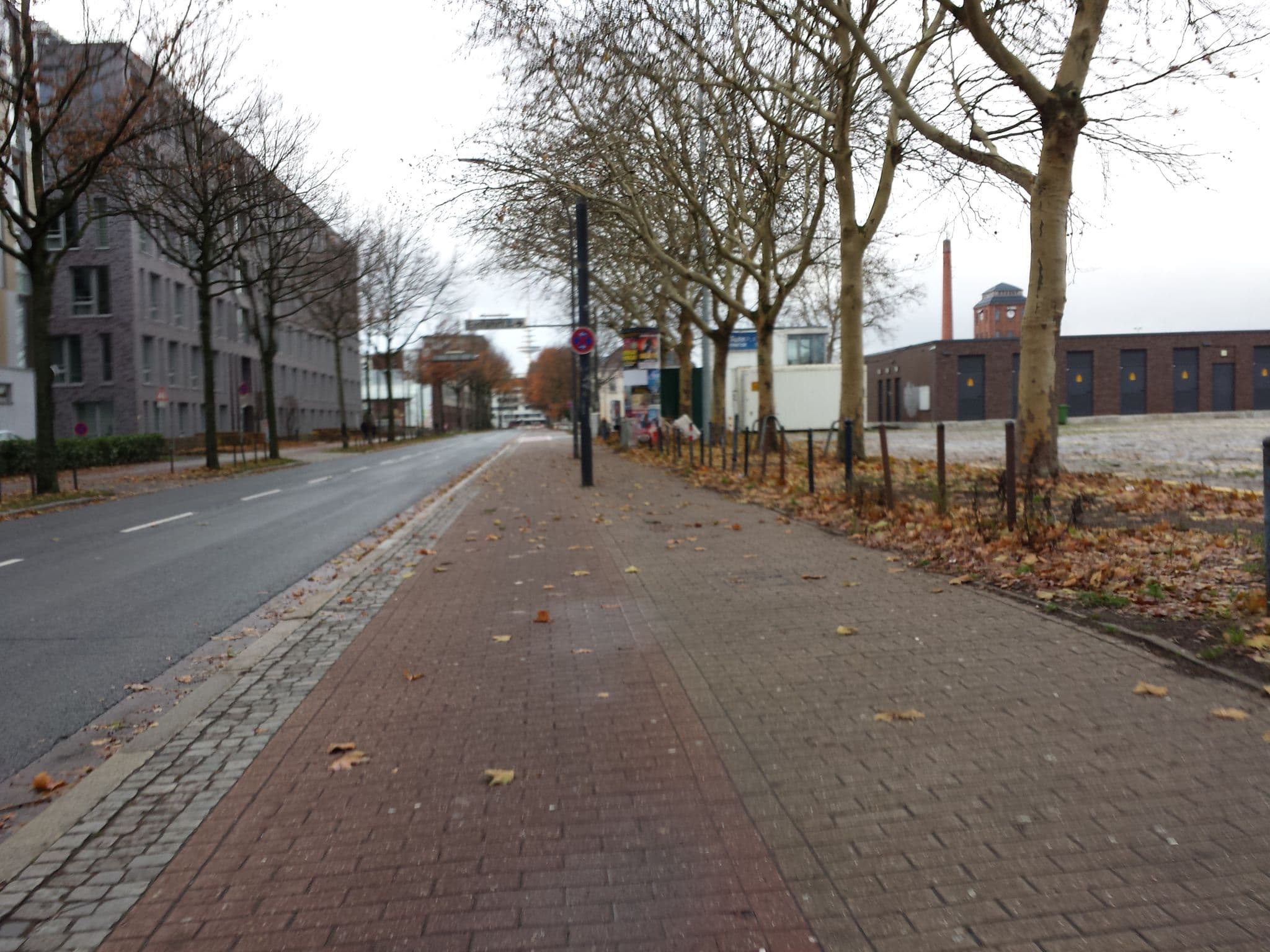 Street view near prizeotel Bremen-City, Bremen — © hubert87 (CC BY-SA · Mapillary)