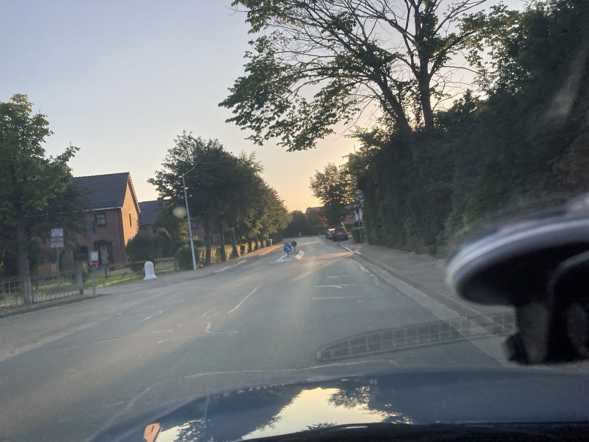 Street view near Apartment Wiesener, Büsum — © robffm (CC BY-SA · Mapillary)