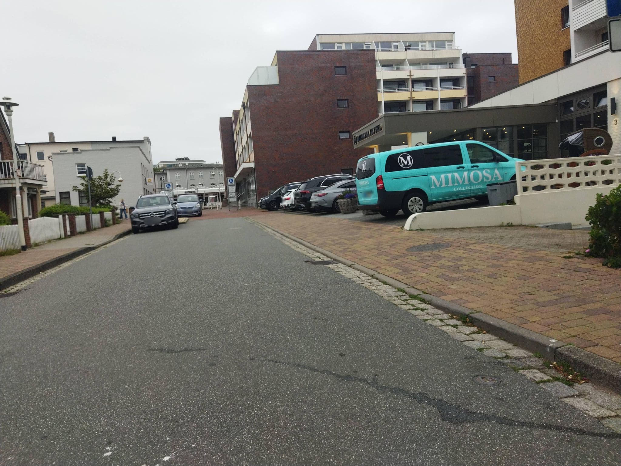 Street view near Nordsee Residenz, City App 18, Westerland — © changchun1 (CC BY-SA · Mapillary)