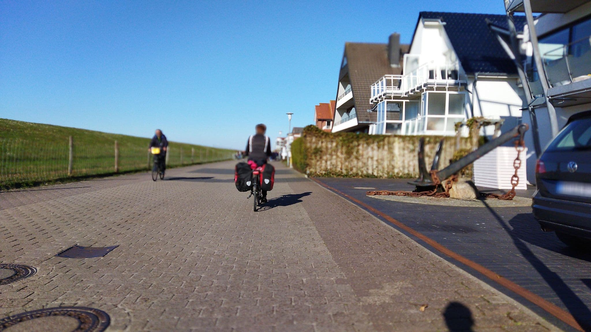 Street view near Haus Dünenglück, Cuxhaven — © changchun1 (CC BY-SA · Mapillary)
