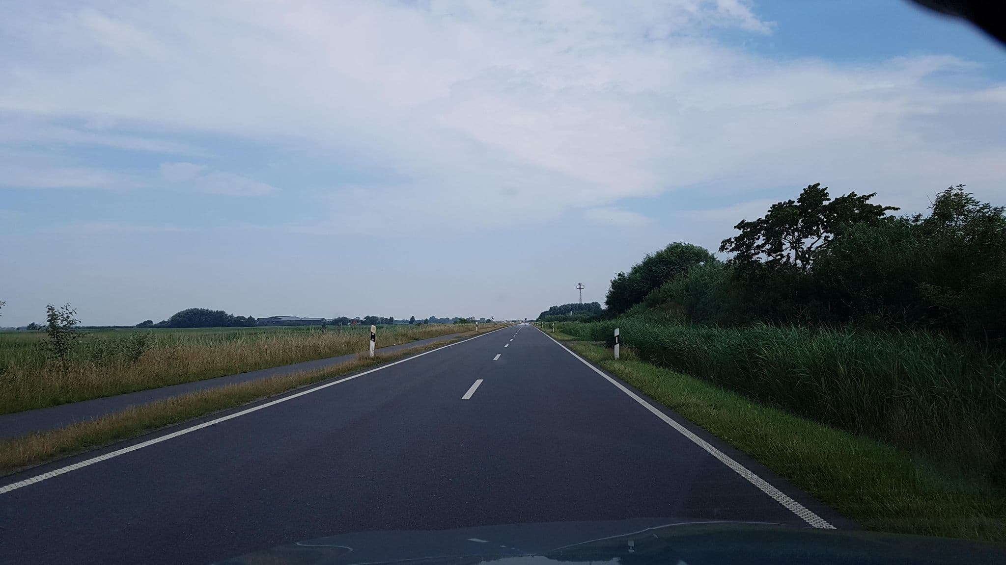 Street view near Pension Voß, Sankt Peter-Ording — © dsmm (CC BY-SA · Mapillary)