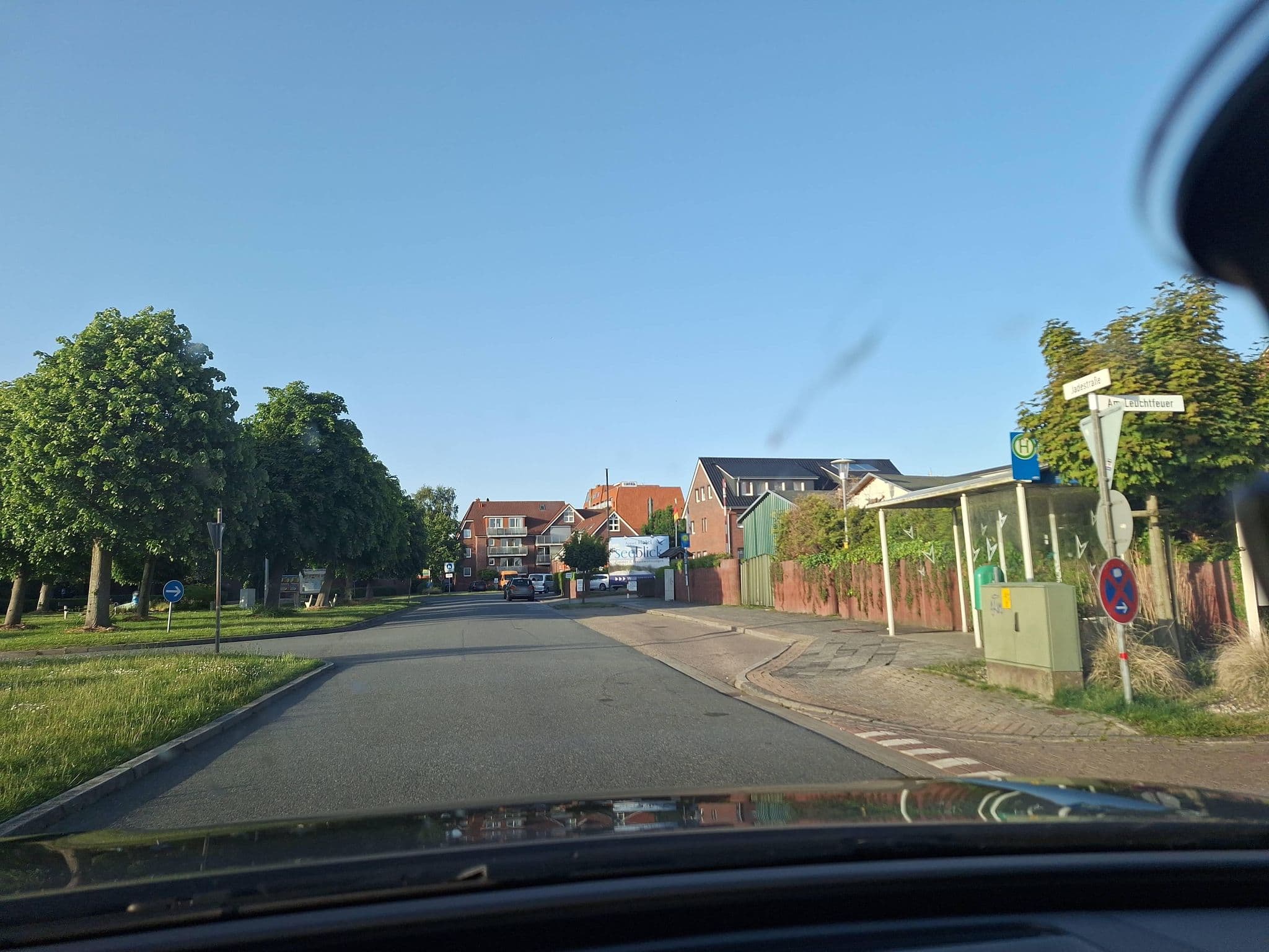 Street view near Ferienwohnung Stolte, Schillig — © Viator_Invisibilis (CC BY-SA · Mapillary)